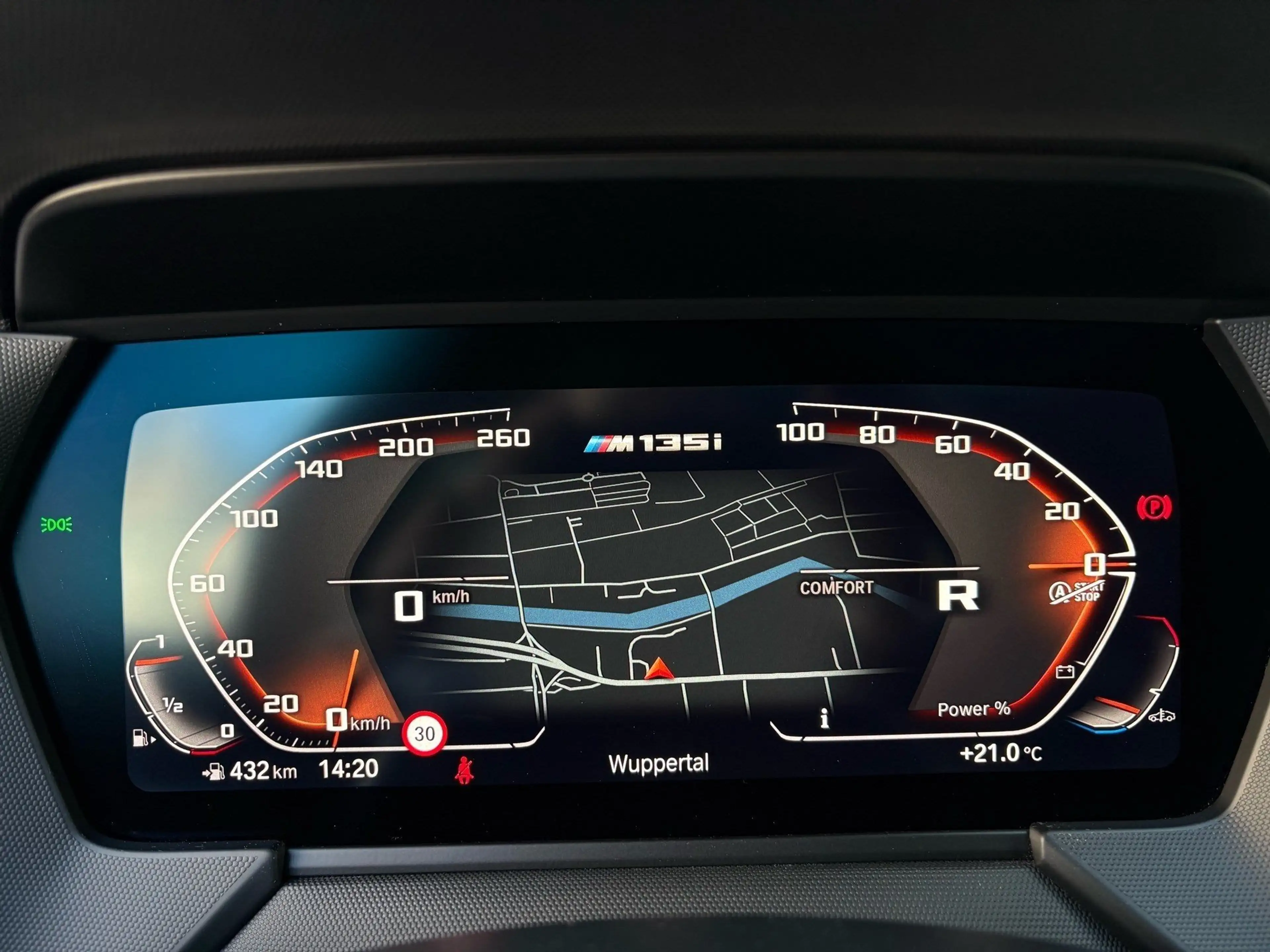 BMW 135 M135i xDrive M Sport AdapLED DA PA HuD Pano H/K — photo 15
