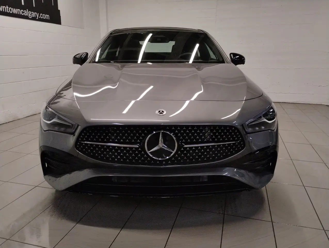 Mercedes-Benz CLA снимка Mercedes-Benz CLA