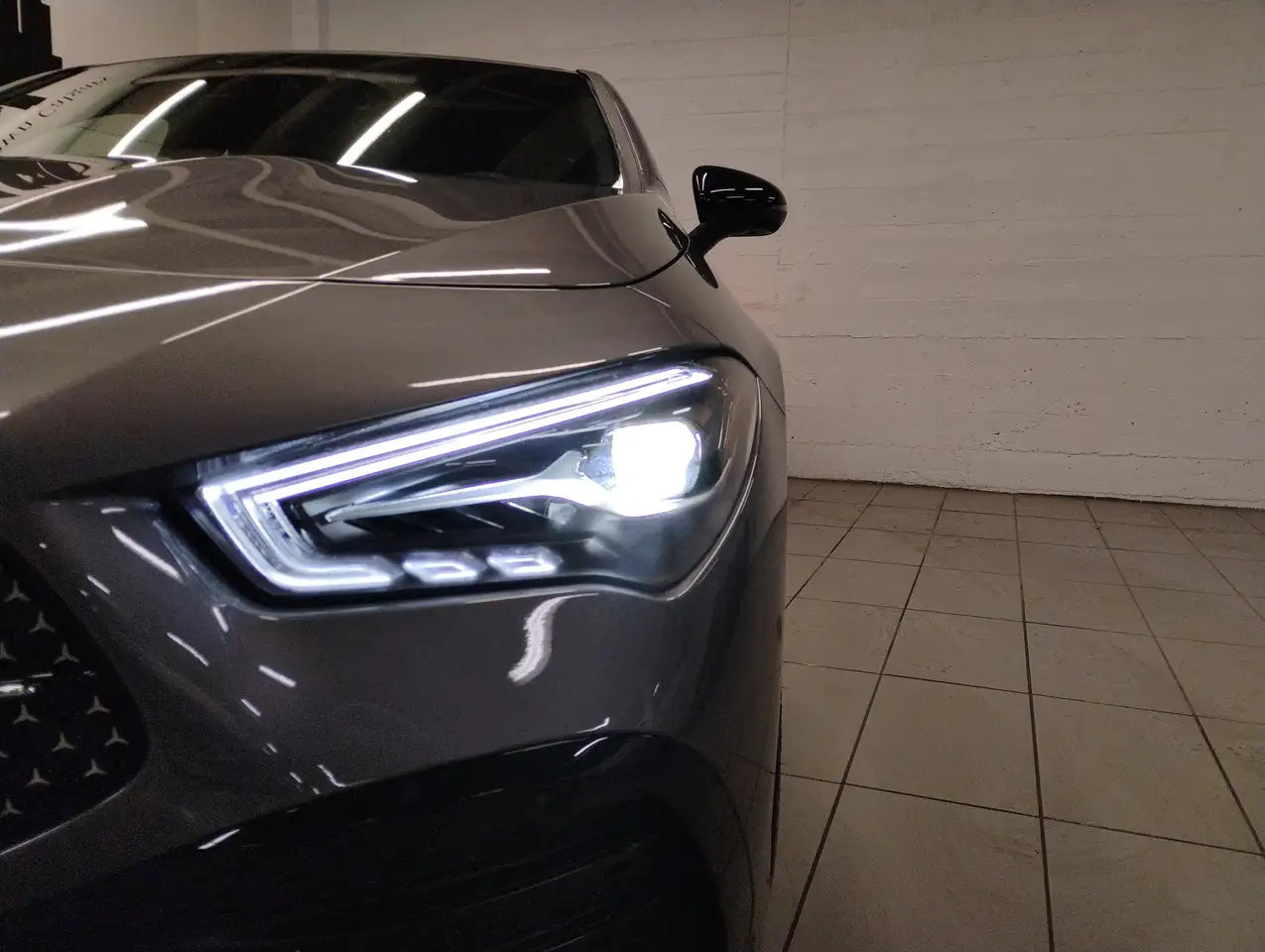 Mercedes-Benz CLA снимка Mercedes-Benz CLA