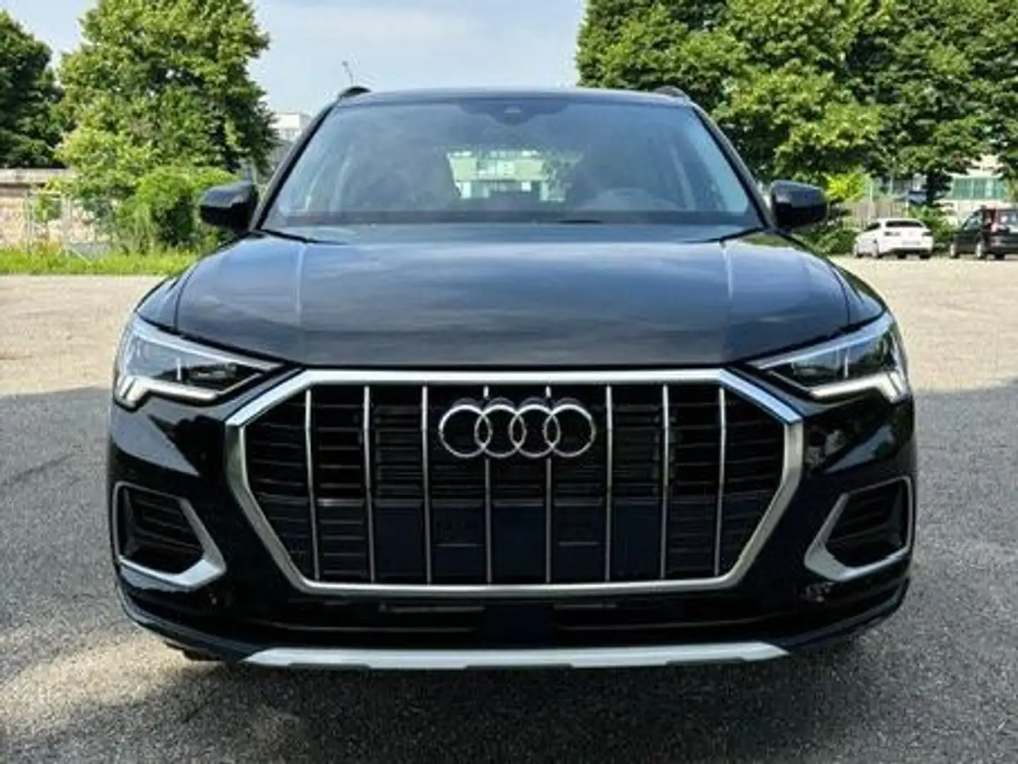 Audi Q3 35 2.0 tdi Noir - 1