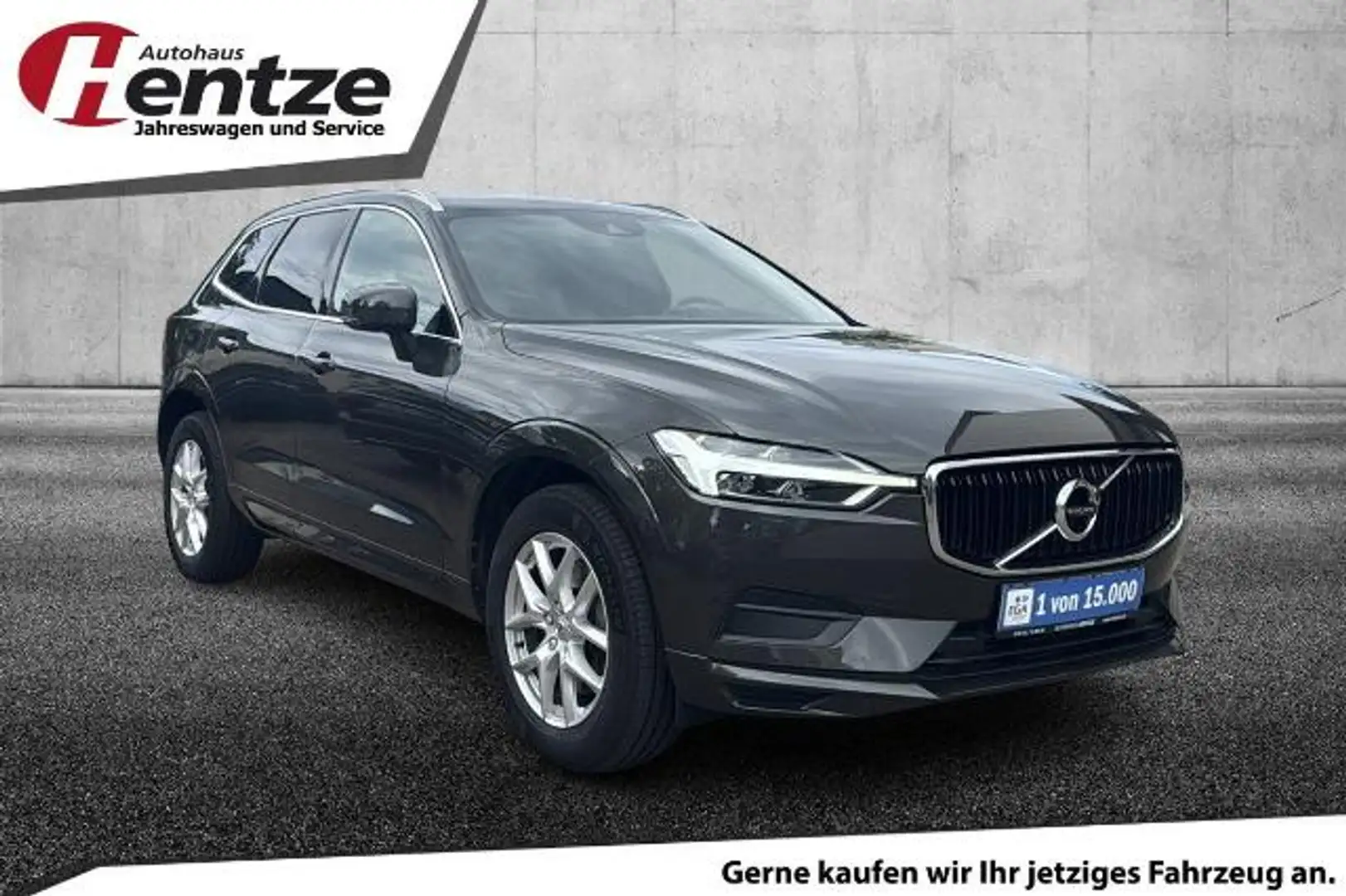 Volvo XC60 Momentum AWD Grau - 1