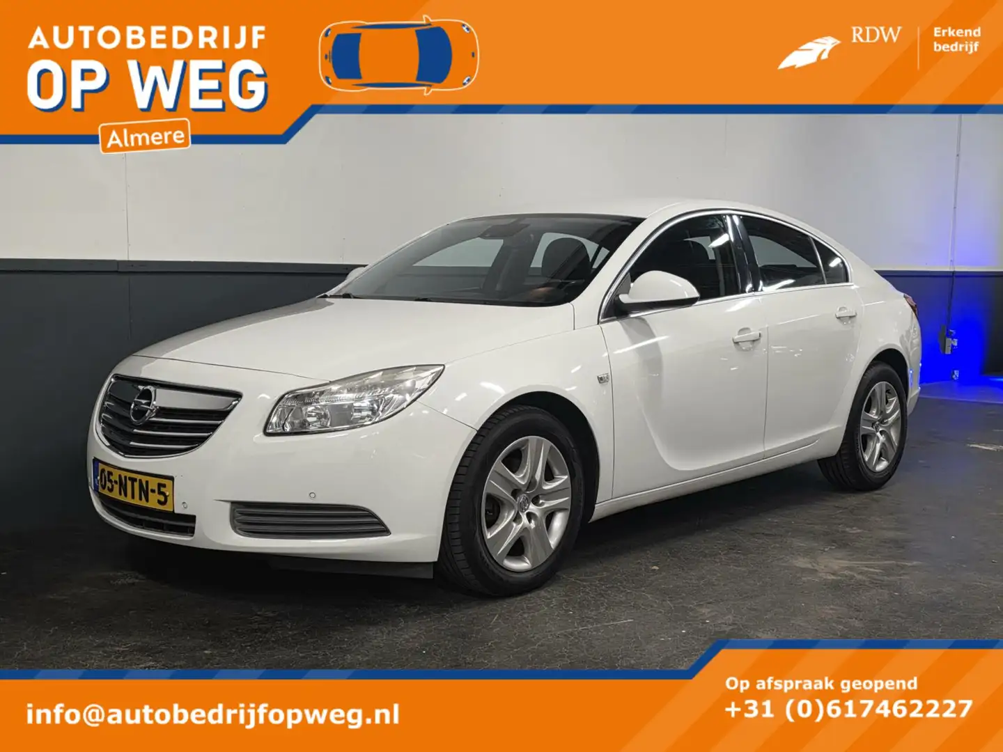 Opel Insignia 1.8 Edition | Trekhaak | Cruise & Climat Control | Blanco - 1