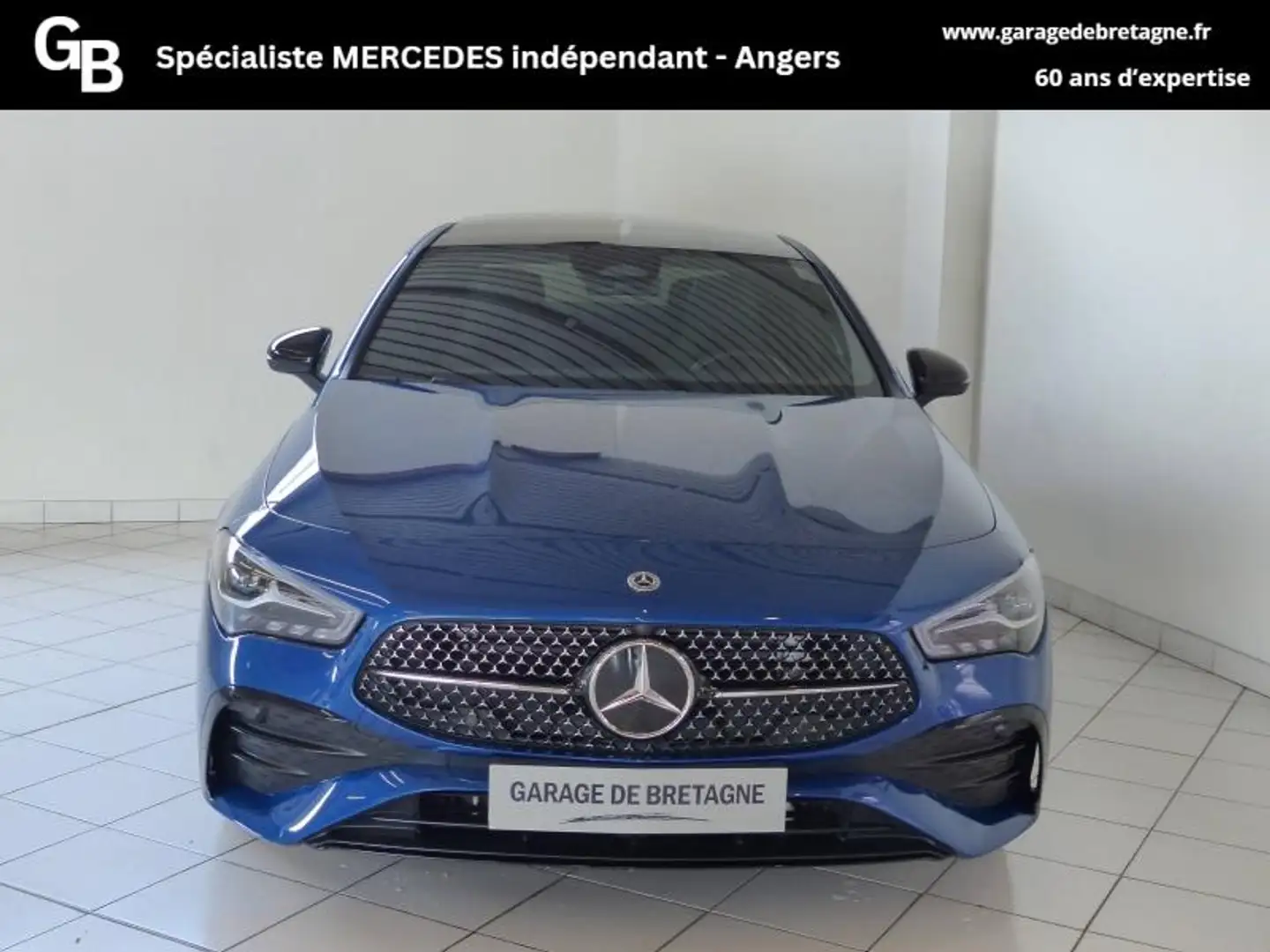 Mercedes-Benz CLA 200 200 163ch AMG Line 7G-DCT Blau - 2