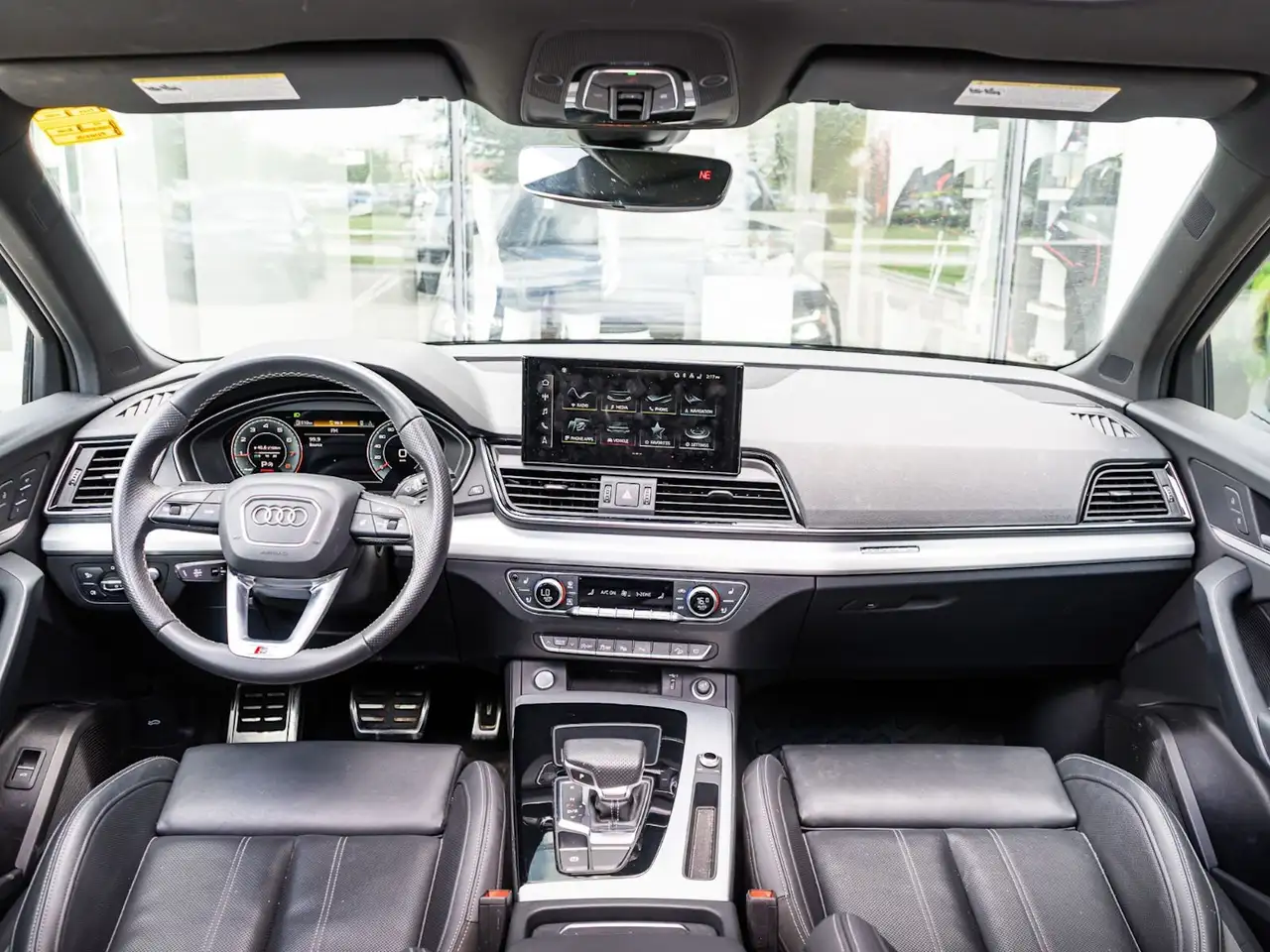 Audi Q5 снимка Audi Q5