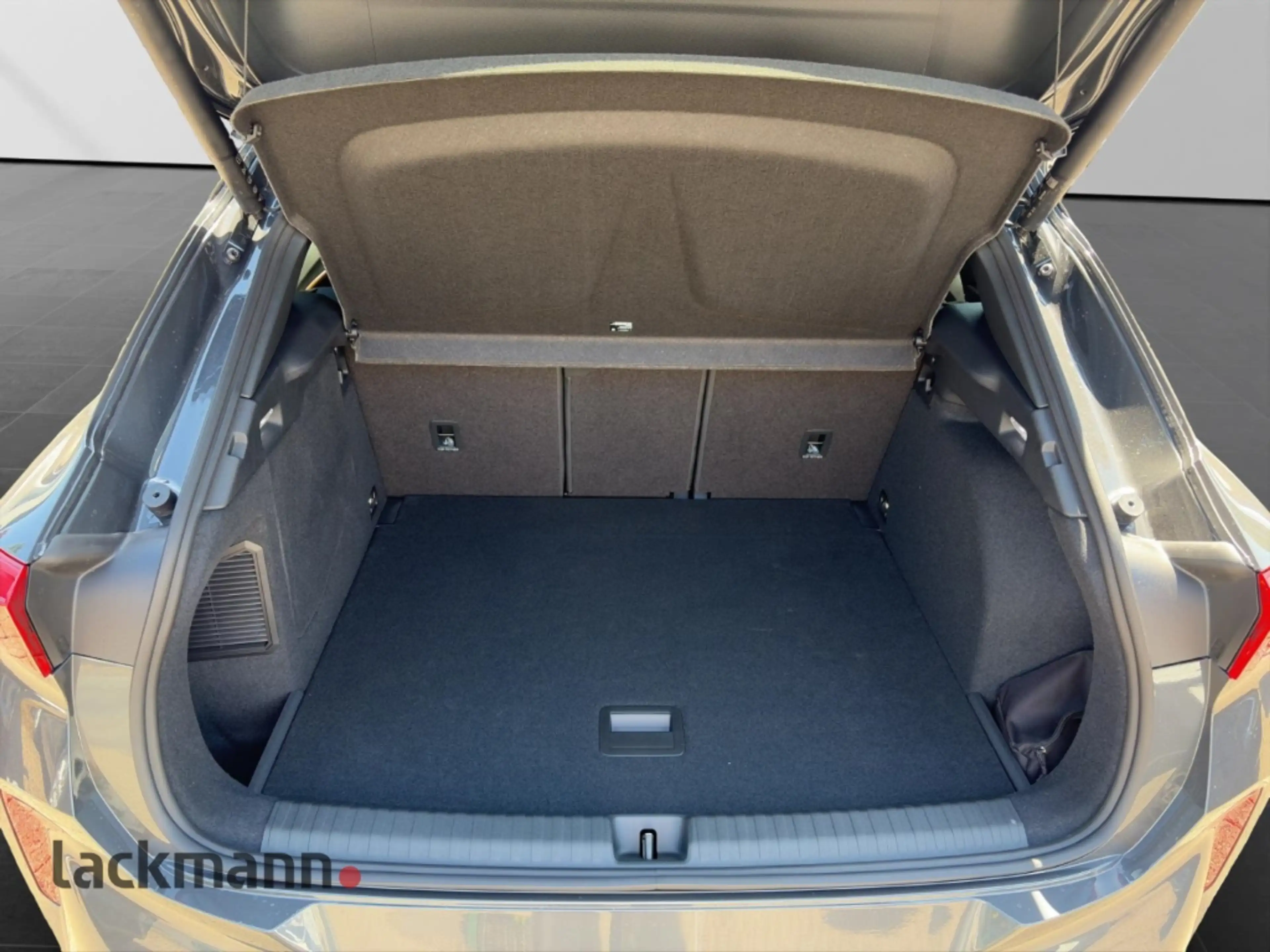 CUPRA Terramar 1.5 e-HYBRID *ALW*SHZ*AHK*HD-Matrix*XL — photo 7