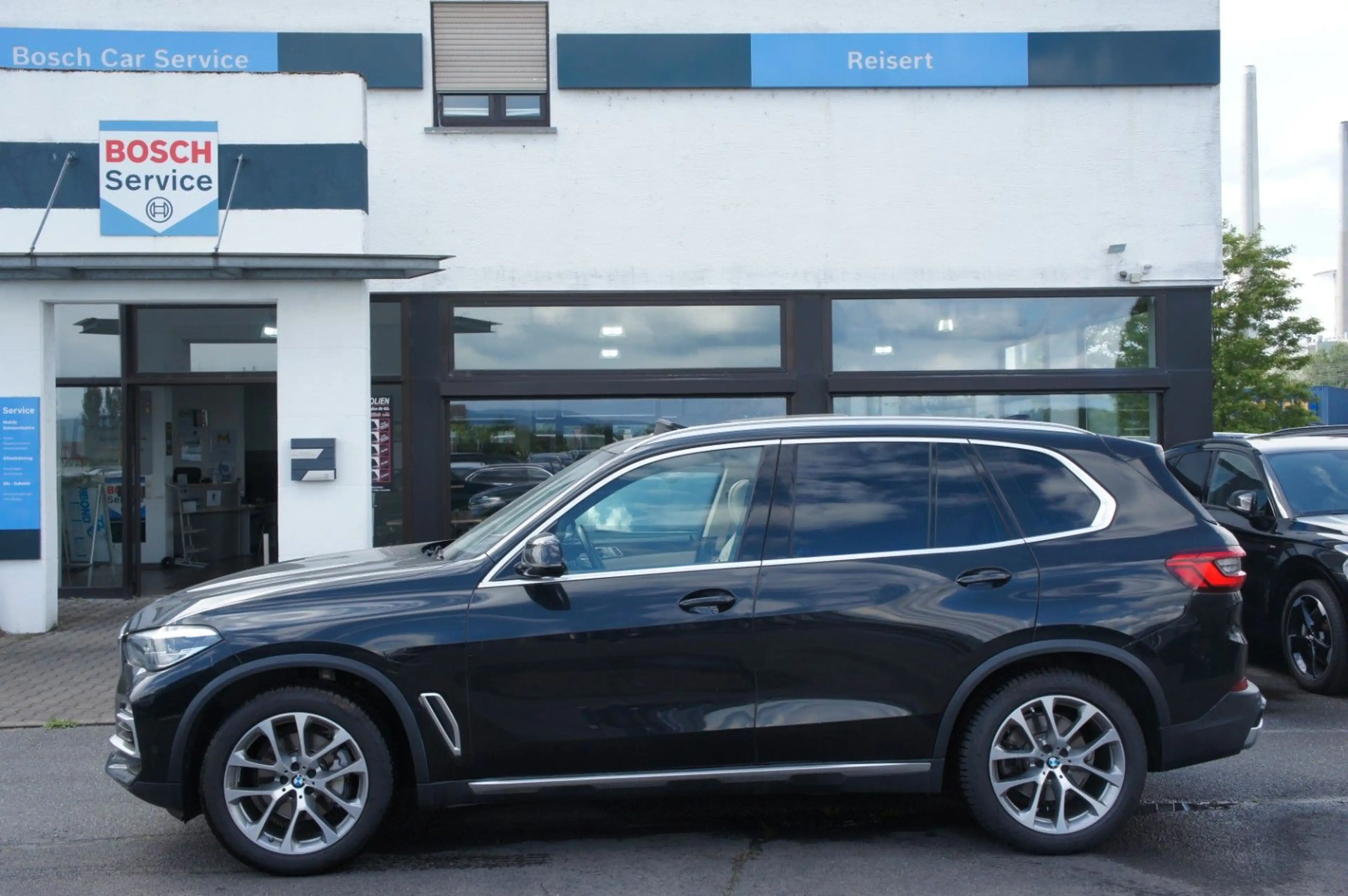 BMW X5 xDrive 30d xLine*ACC*PANO*LEDER*HUD*20Z*KAM* — photo 3