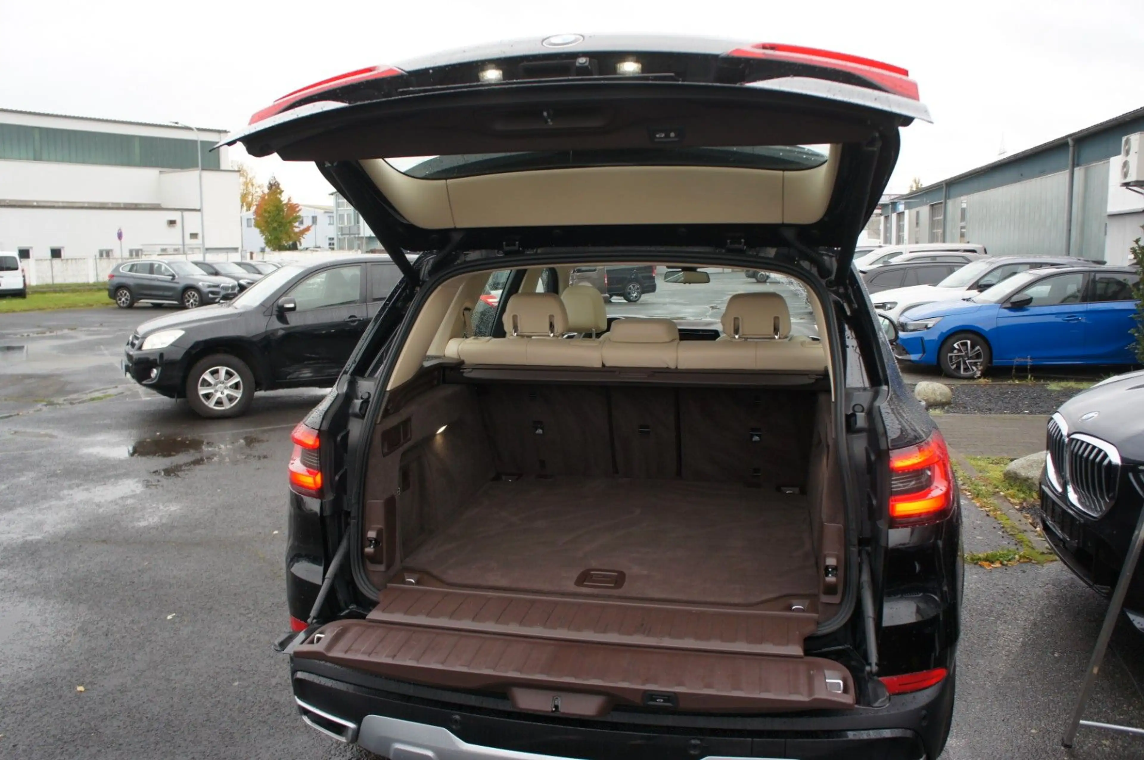 BMW X5 xDrive 30d xLine*ACC*PANO*LEDER*HUD*20Z*KAM* — photo 8