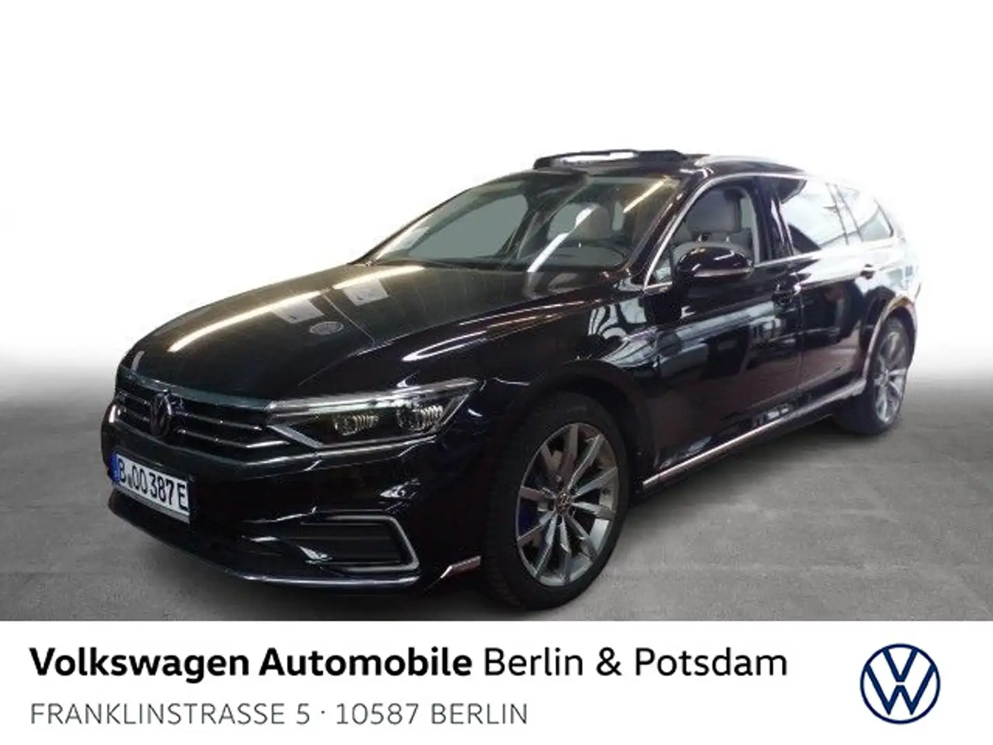 Volkswagen Passat Variant 1.4 TSI GTE Pano AHK DCC Stahzg Schwarz - 1