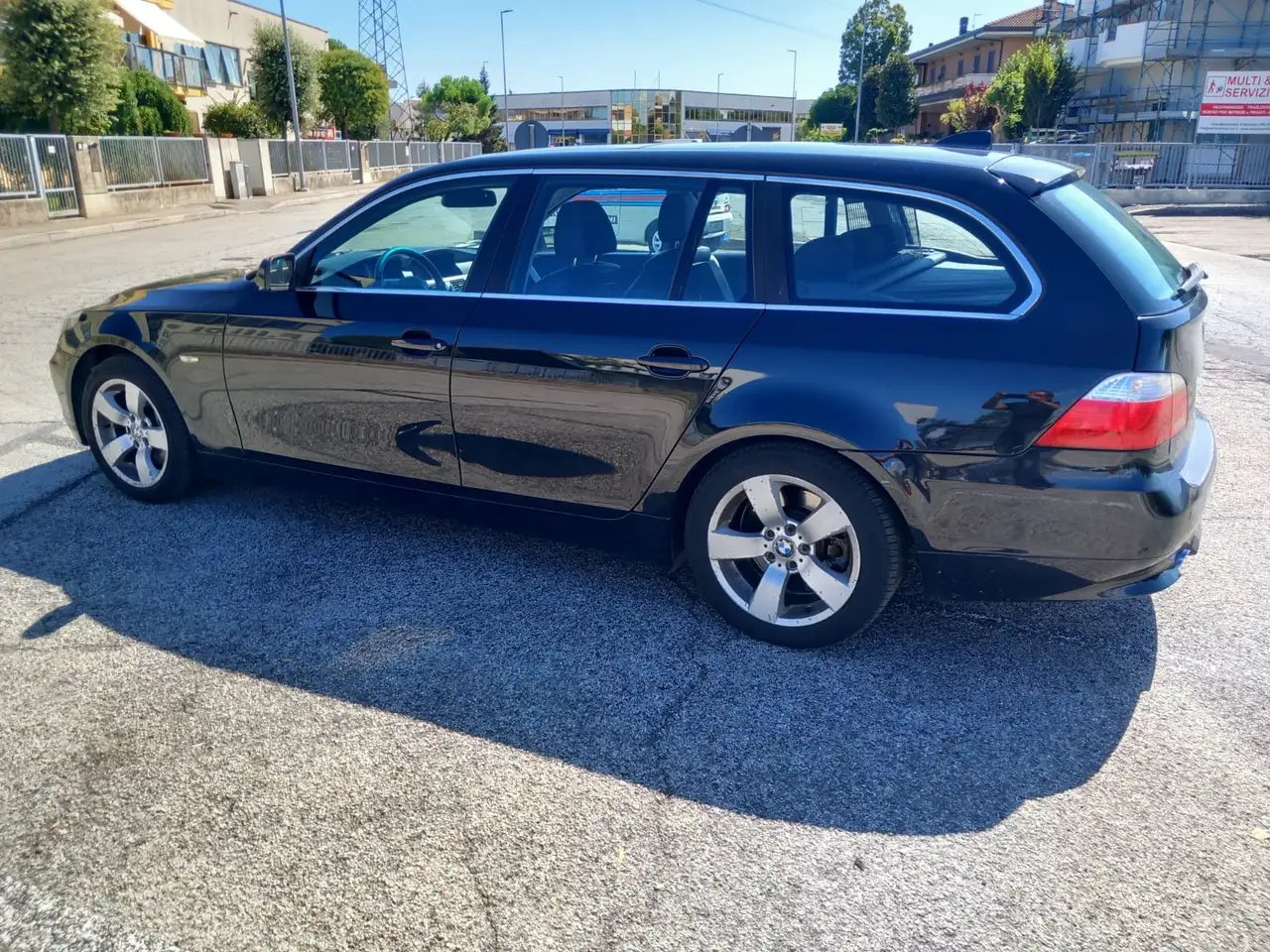 BMW 530