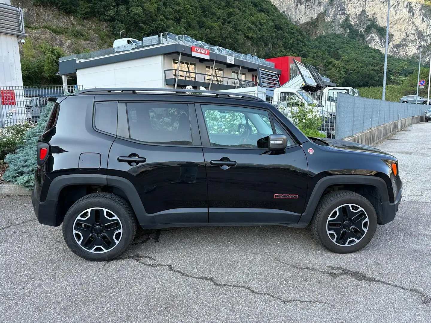Jeep Renegade Renegade 2.0 mjt Trailhawk 4wd 170cv auto Nero - 2