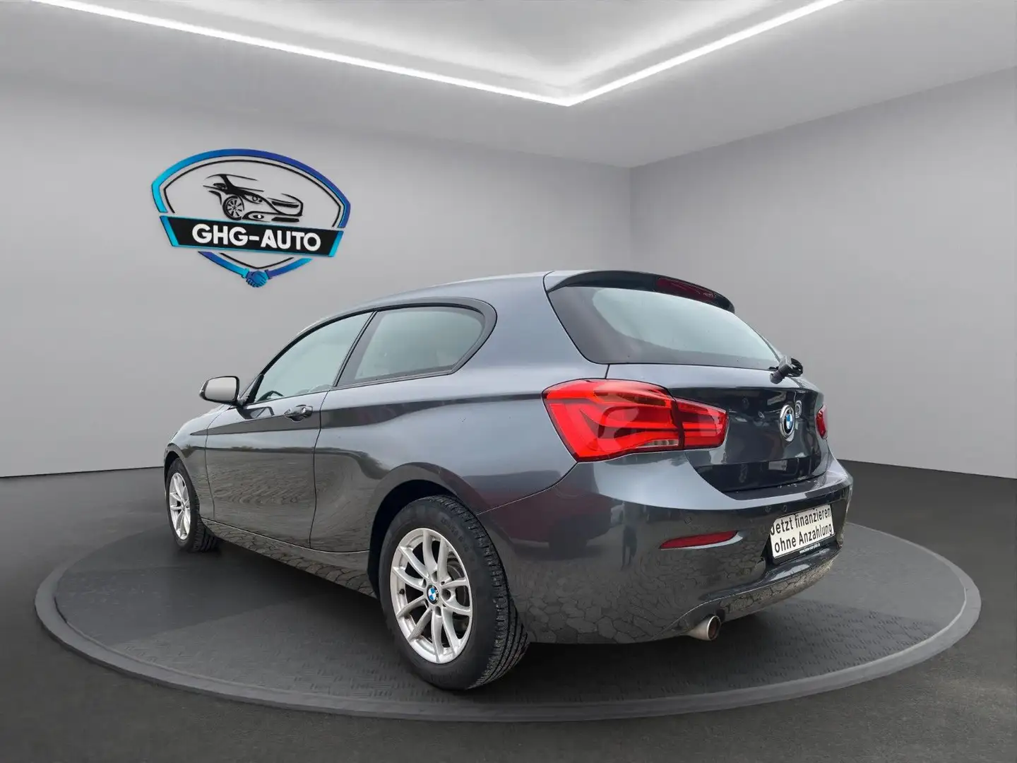 BMW 118 d Advantage Automatik*Tempomat*Sitzhzg* Gris - 2
