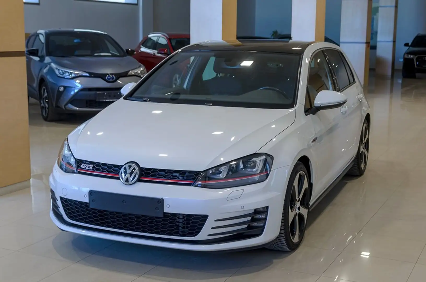 Volkswagen Golf 2.0 TSI 230cv DSG GTI Performance BMT Blanco - 1