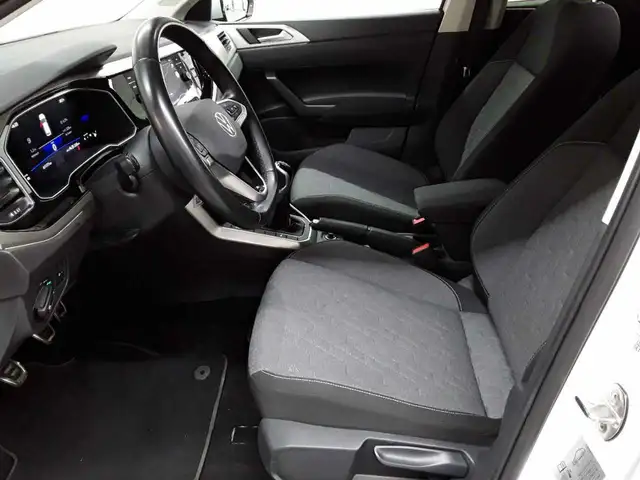 Volkswagen Polo view 7