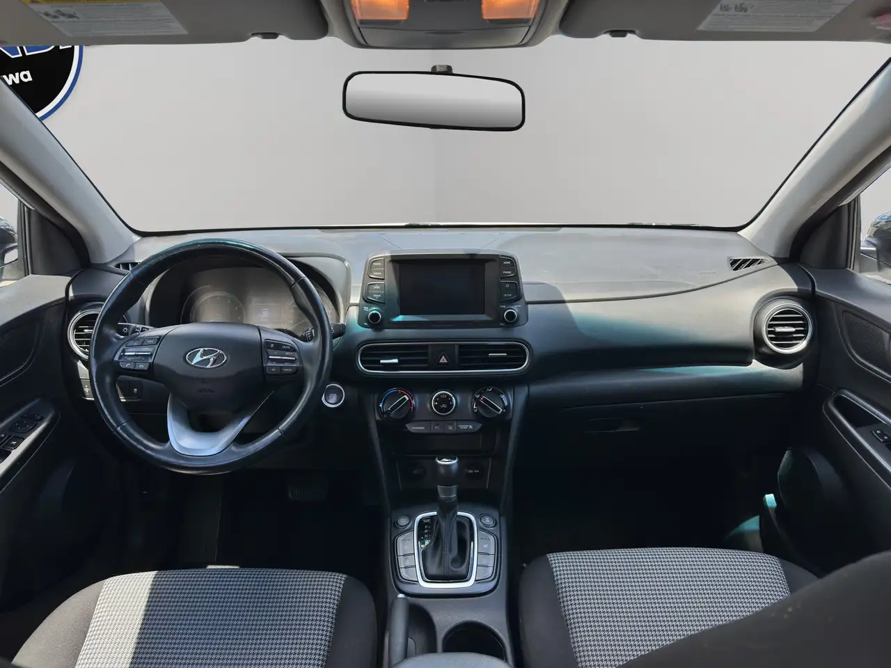 Hyundai KONA photo Hyundai KONA