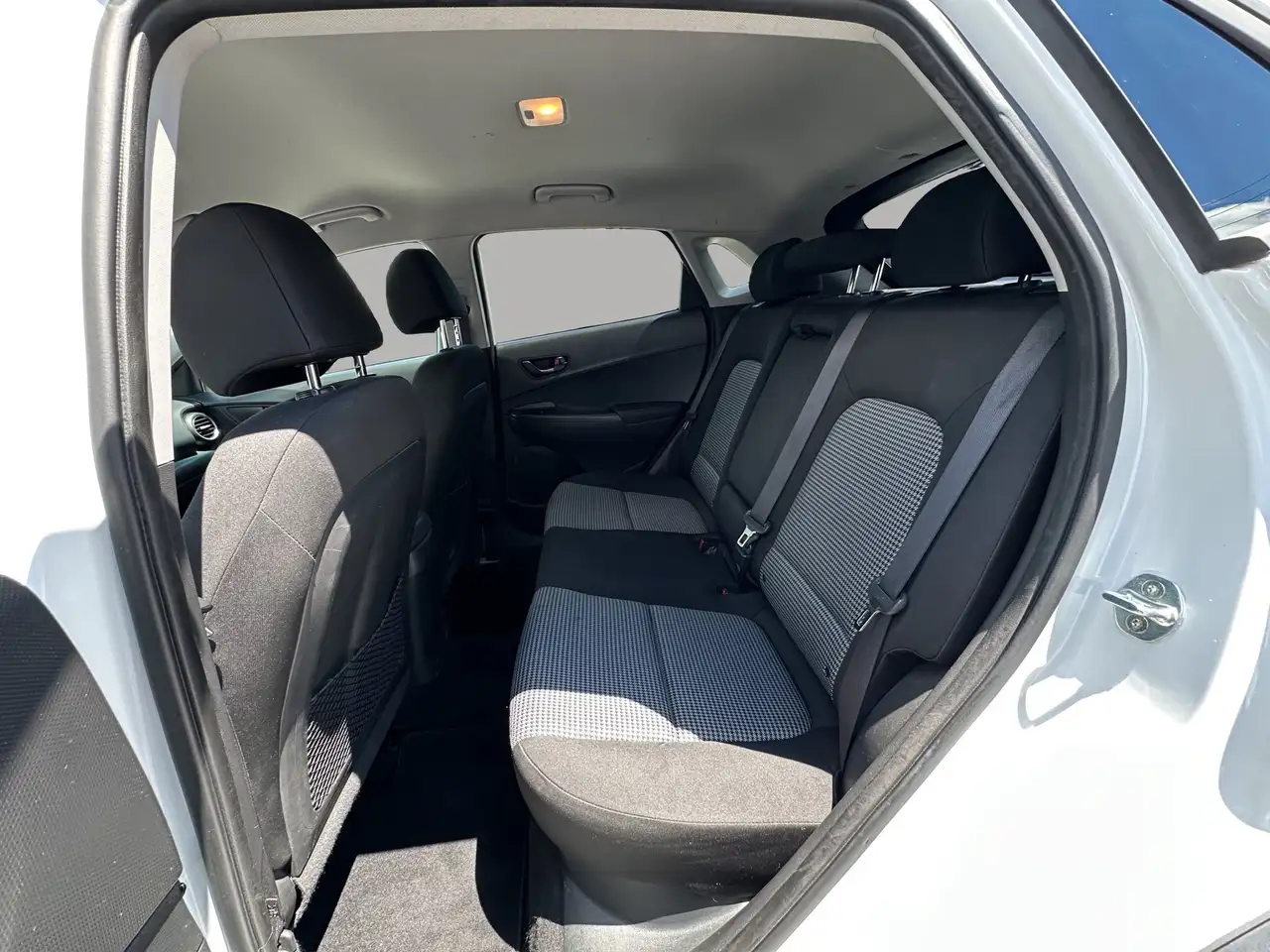 Hyundai KONA photo Hyundai KONA