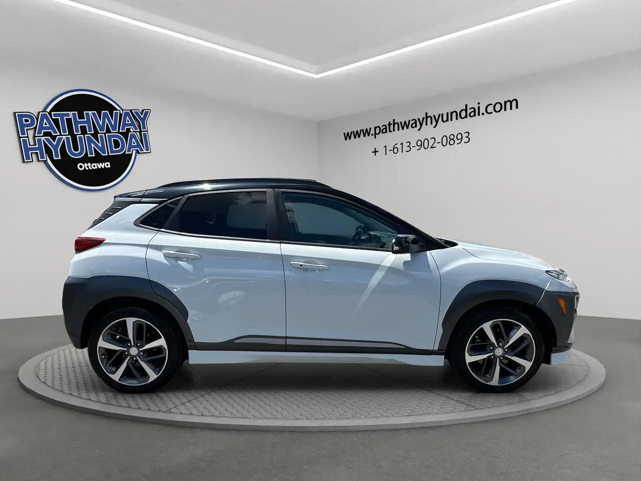 Hyundai KONA photo Hyundai KONA