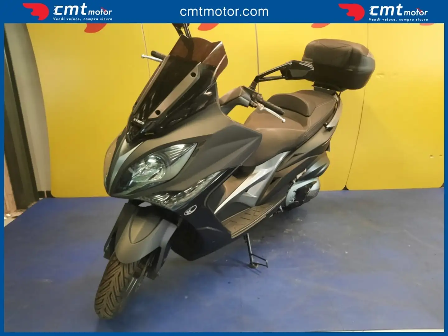 Kymco Xciting 400i ABS - 2