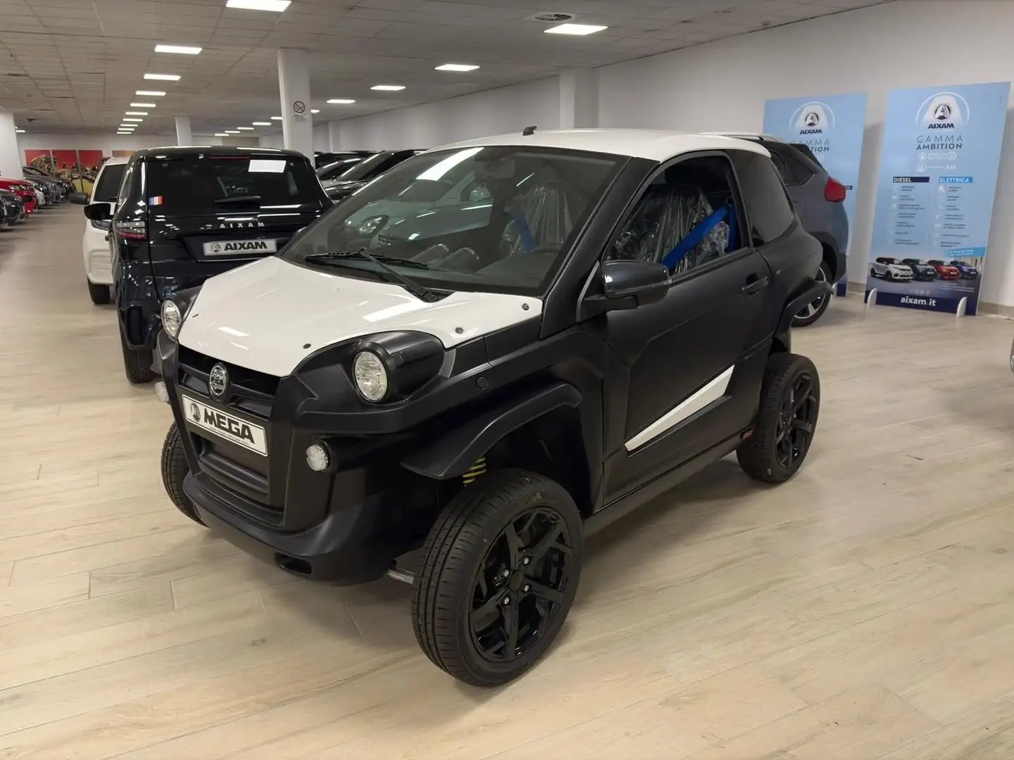 Aixam Scouty R e 74 KWH Blanco - 1