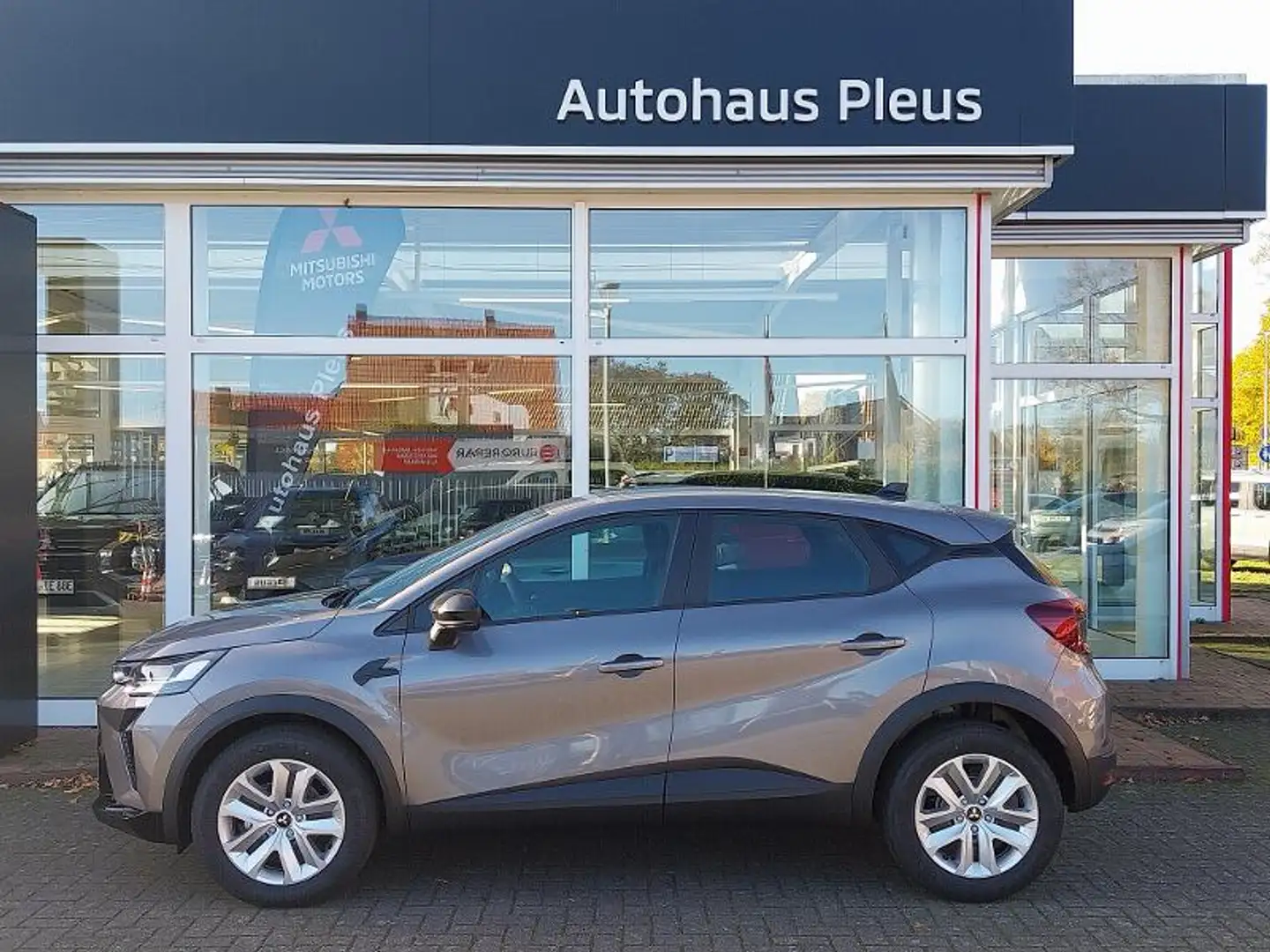 Mitsubishi ASX BASIS 1.0 T-Benziner 6-Gang Grijs - 1