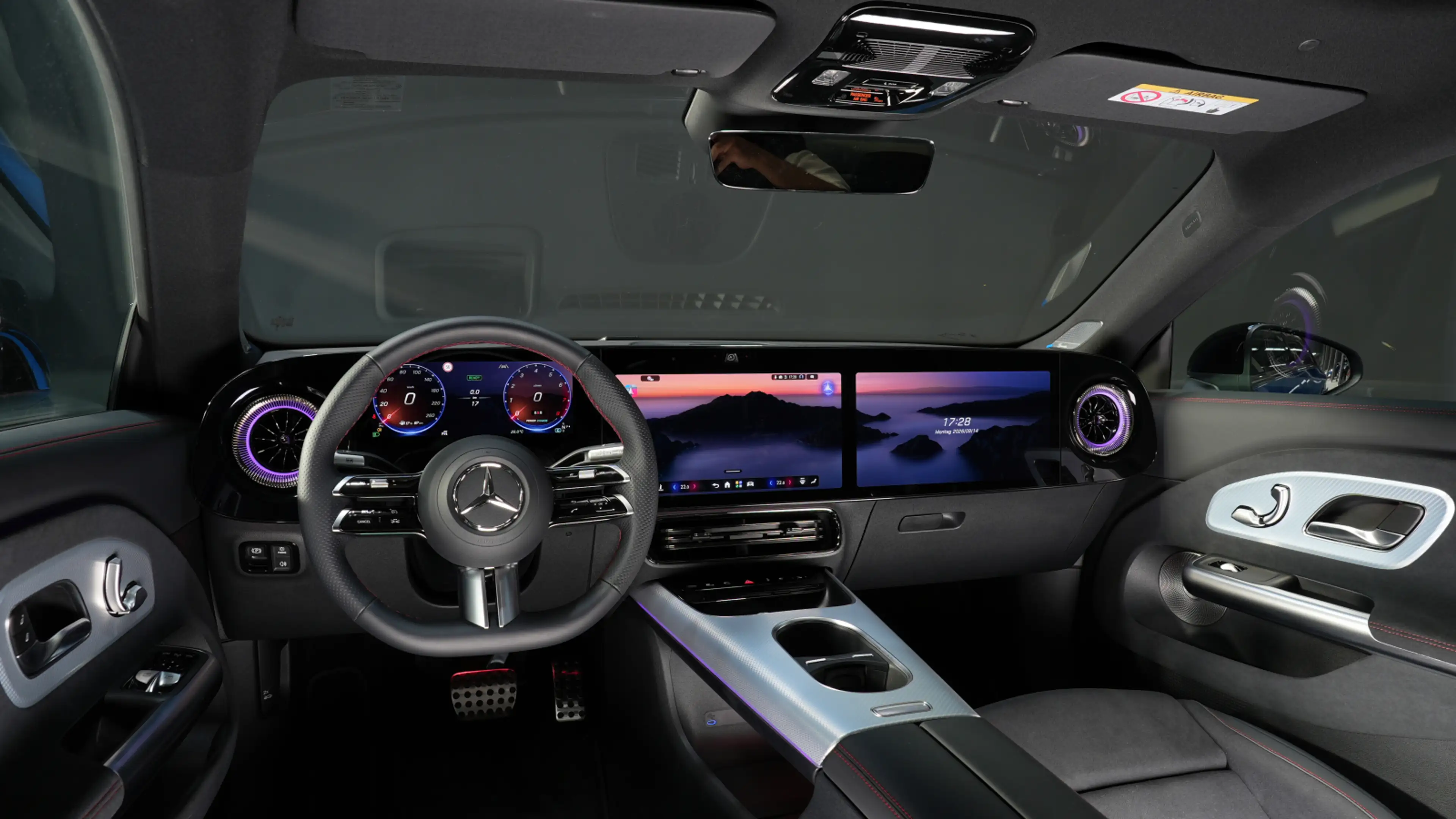 Mercedes-Benz CLA 200 CLA 200 4MATIC AMG  AMG Line Navi/Pano.-Dach/Klima — photo 4