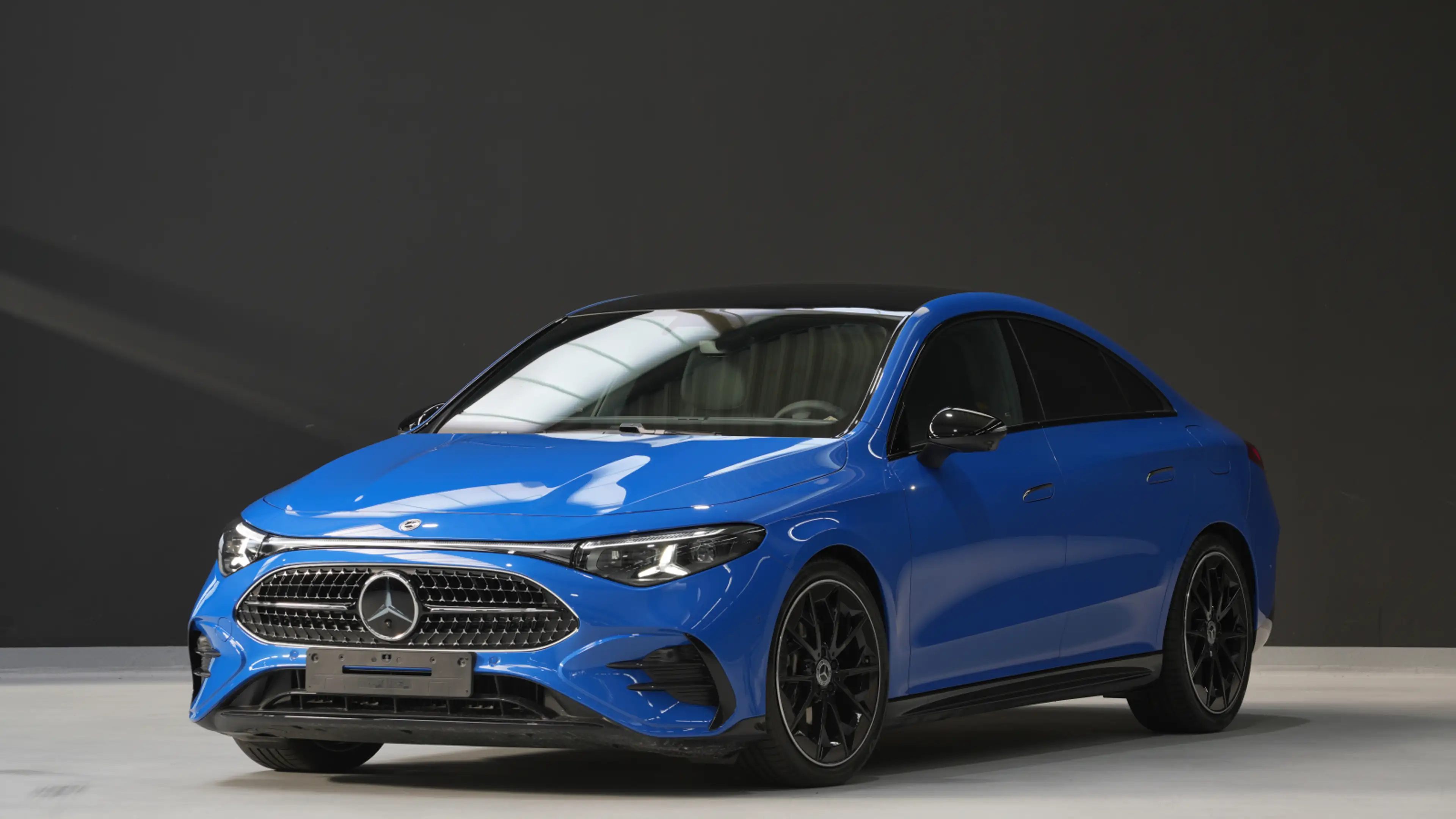 Mercedes-Benz CLA 200 CLA 200 4MATIC AMG AMG Line Navi/Pano.-Dach/Klima