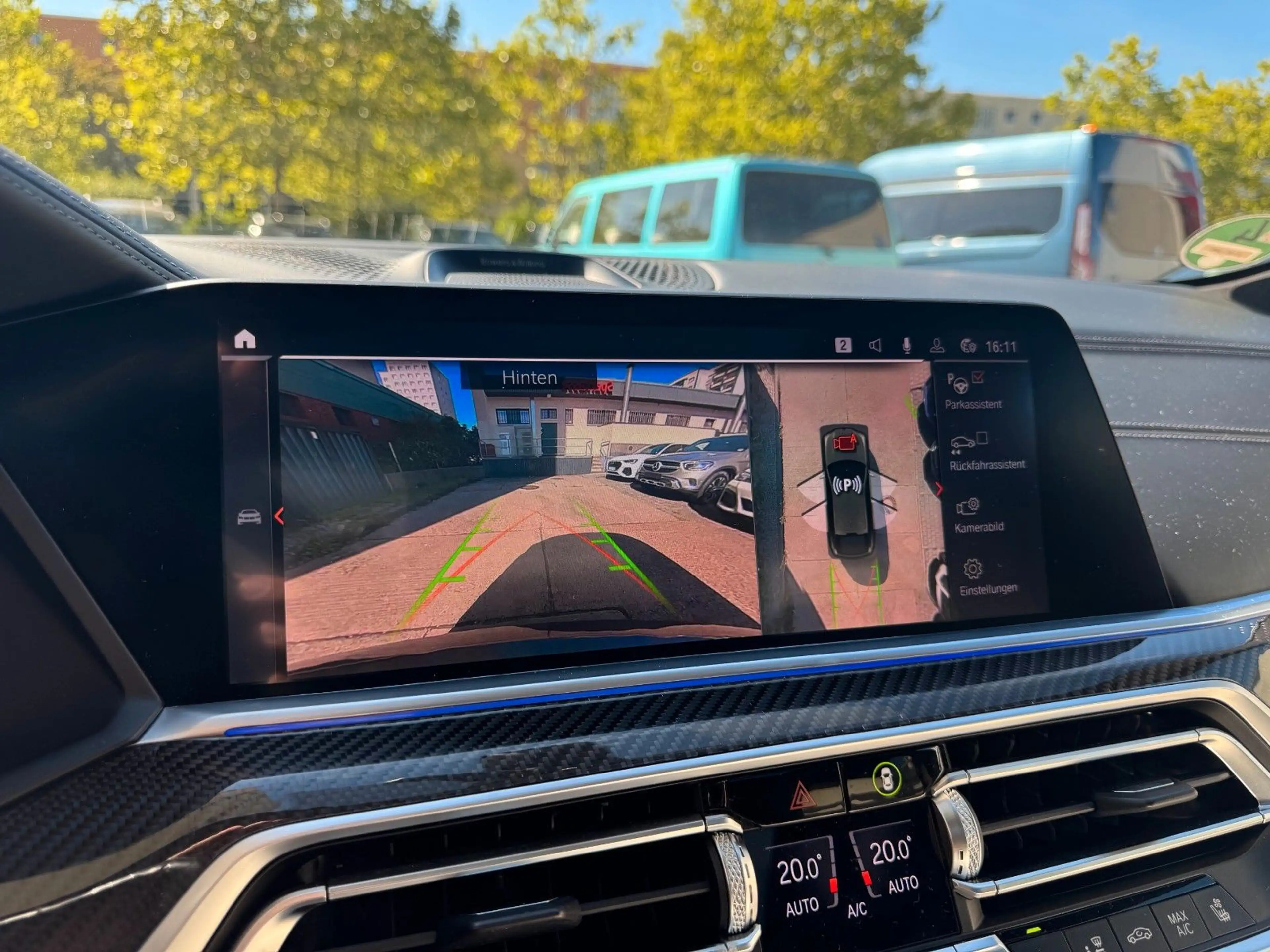 BMW X6 M50 i Bowers & Wilkins Skylounge Pano HUD — photo 15