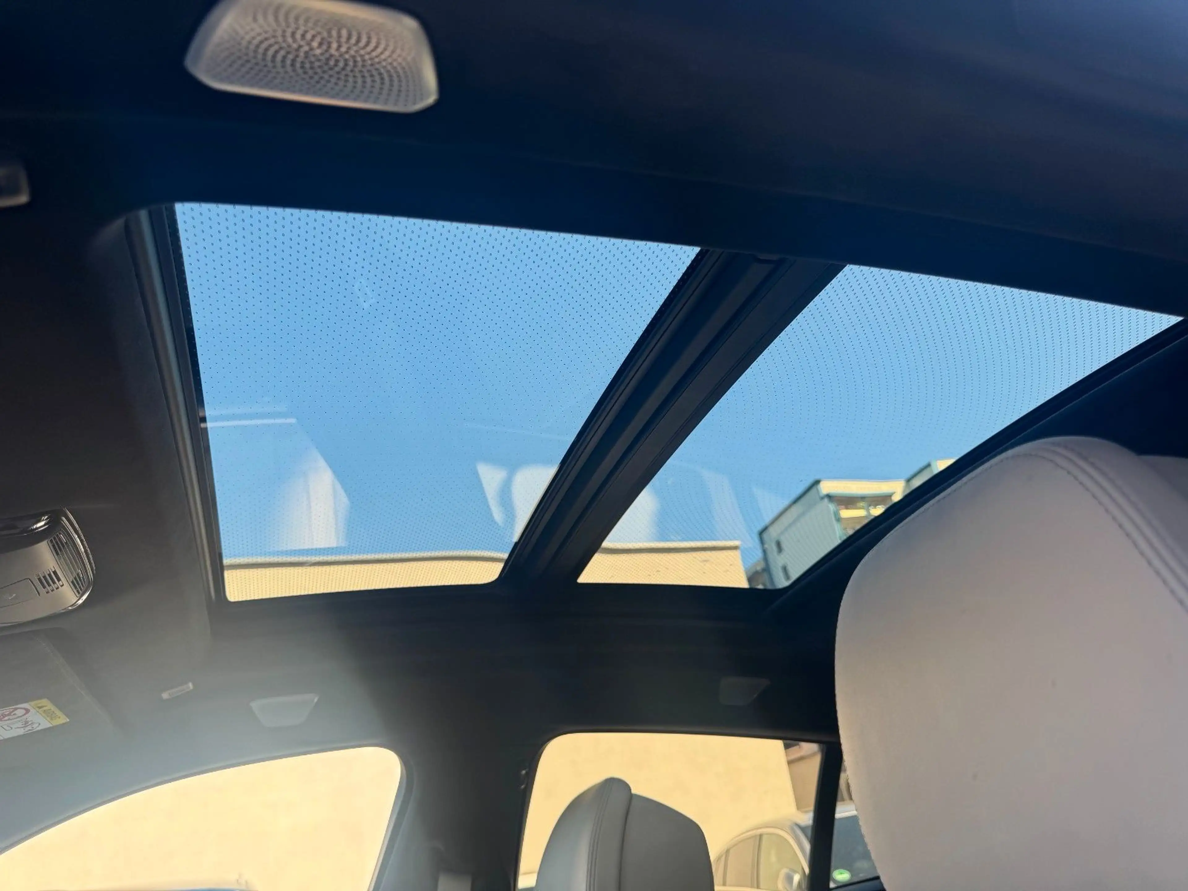 BMW X6 M50 i Bowers & Wilkins Skylounge Pano HUD — photo 13