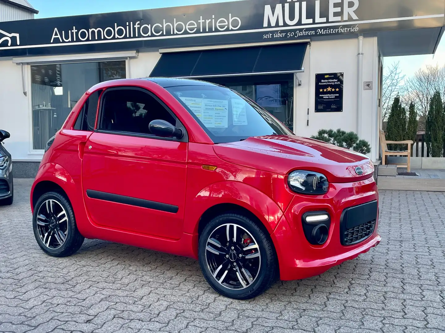 Microcar Due 6 DCi AUTOM.+15"Alu +Kamera+"NAVI"Carplay+LED uvm Rot - 1