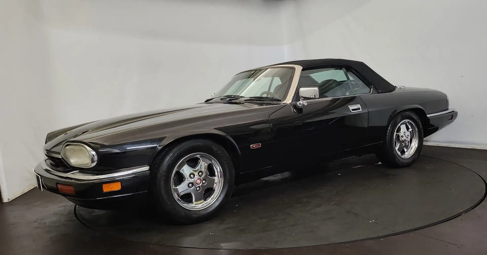 Jaguar XJS cabriolet Schwarz - 2