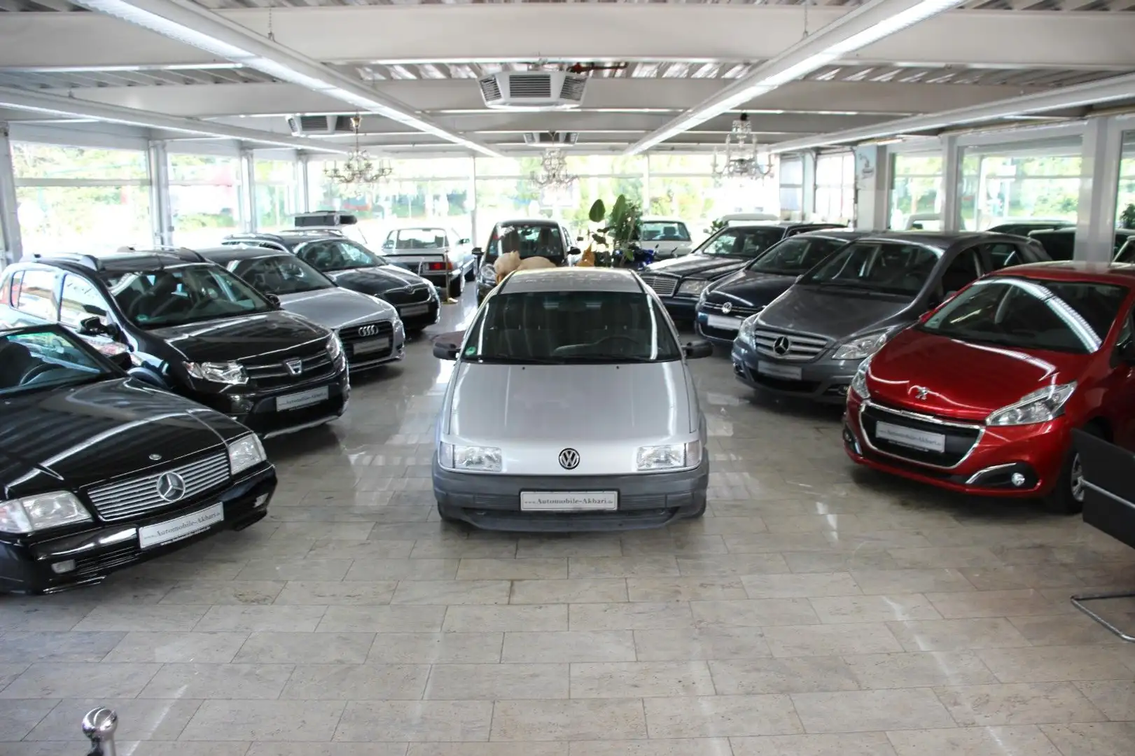 Volkswagen Passat CL 1.6 *H-Zulassung* siva - 1