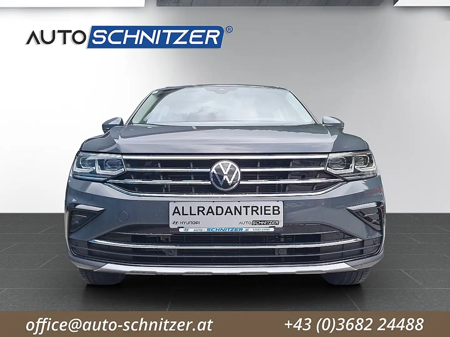 Volkswagen Tiguan 2,0 TDI 4Motion Elegance DSG Grau - 2