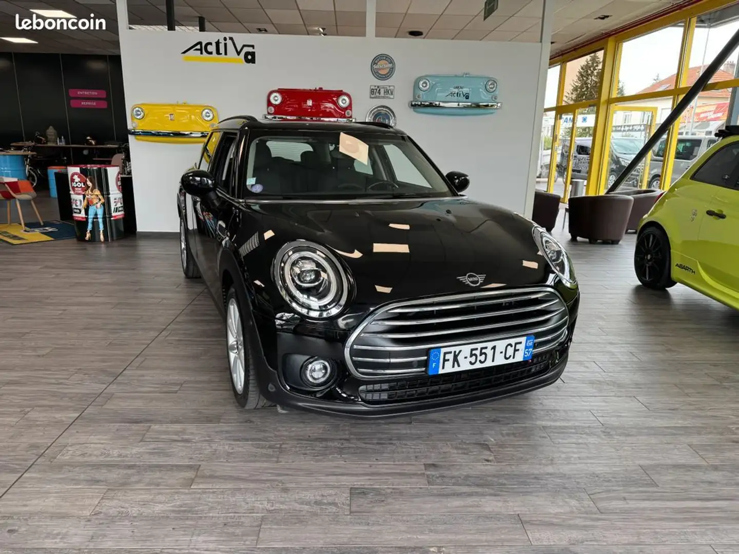 MINI Cooper Clubman Cooper Business Design BVA 136Ch 350,13E-Mois Noir - 1