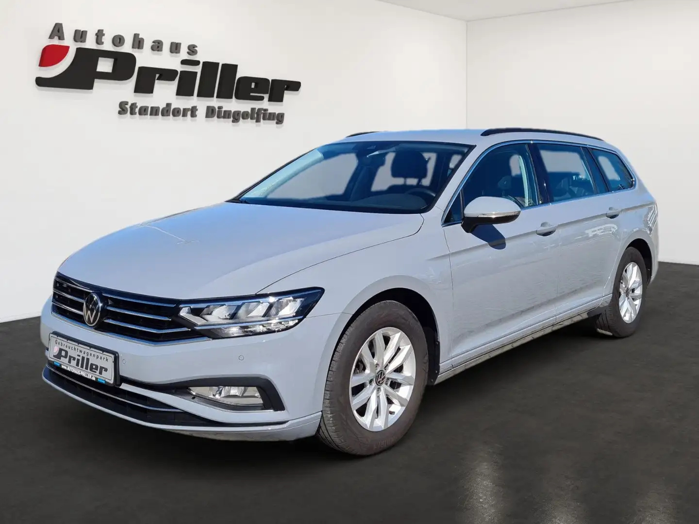 Volkswagen Passat Variant 2.0 TDI DSG Business/NAVI/LED/ACC Grau - 1
