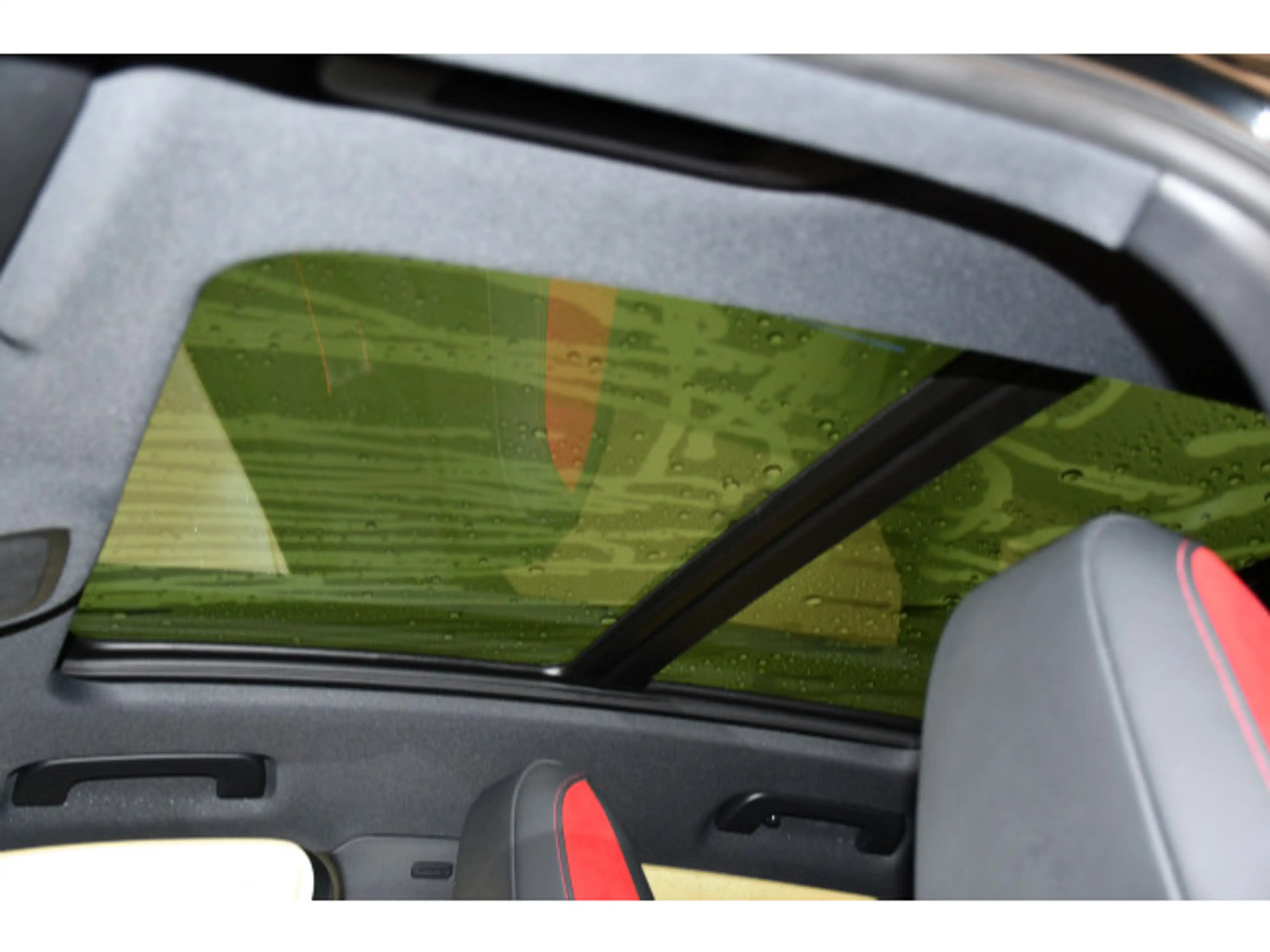 Audi RS Q3 RSQ3 2.5 TSI Q S tronic Keramik/RS Essential/Son — photo 9