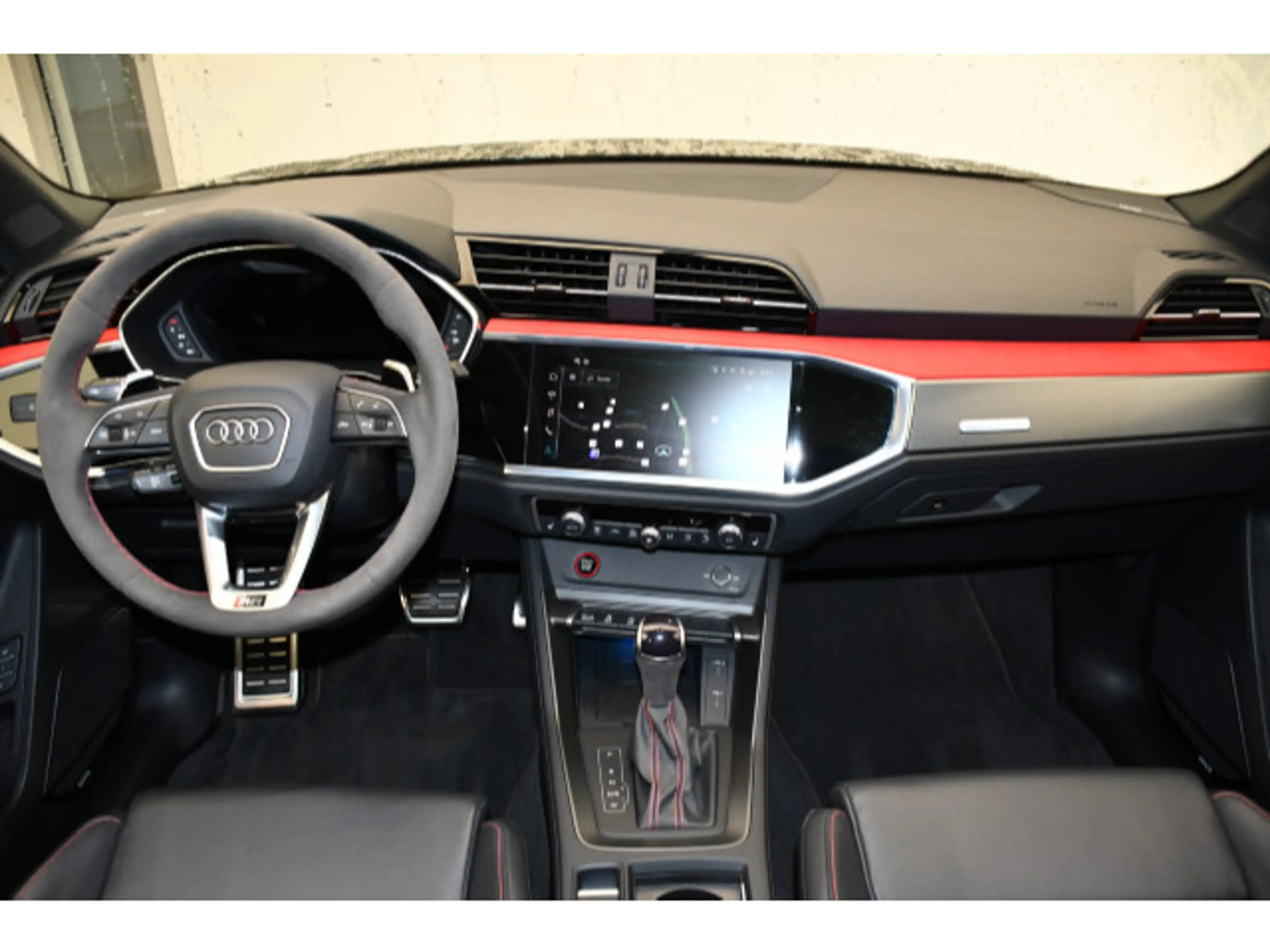 Audi RS Q3 RSQ3 2.5 TSI Q S tronic Keramik/RS Essential/Son — photo 4