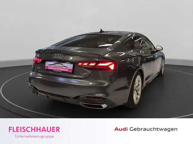 Audi A5 view 6