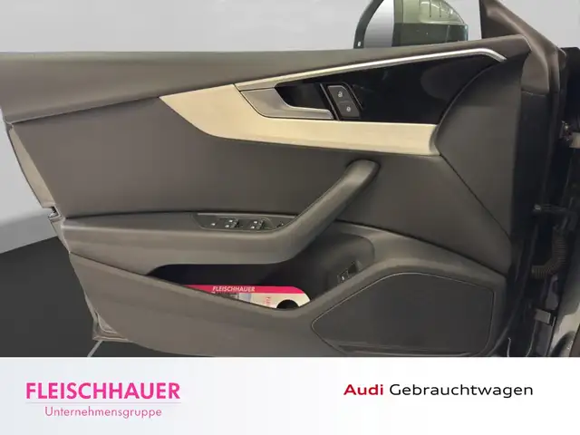 Audi A5 view 12