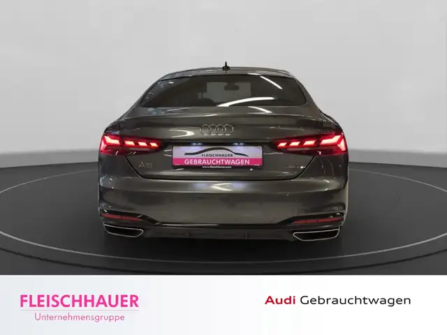 Audi A5 view 5