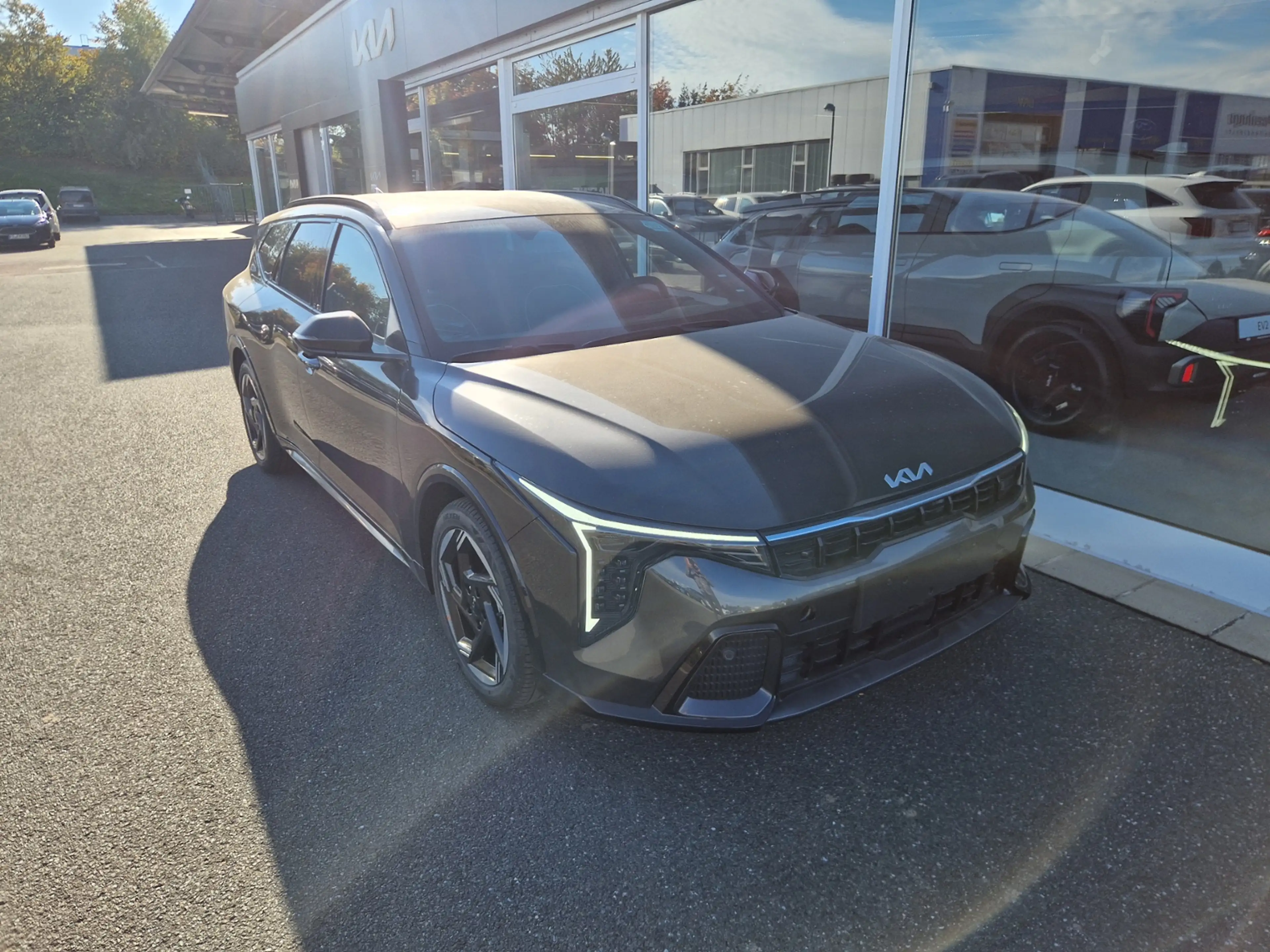Kia K4 Sportswagon 1.6 T-GDI DCT GT-Line LED ACC Klimaau — photo 2