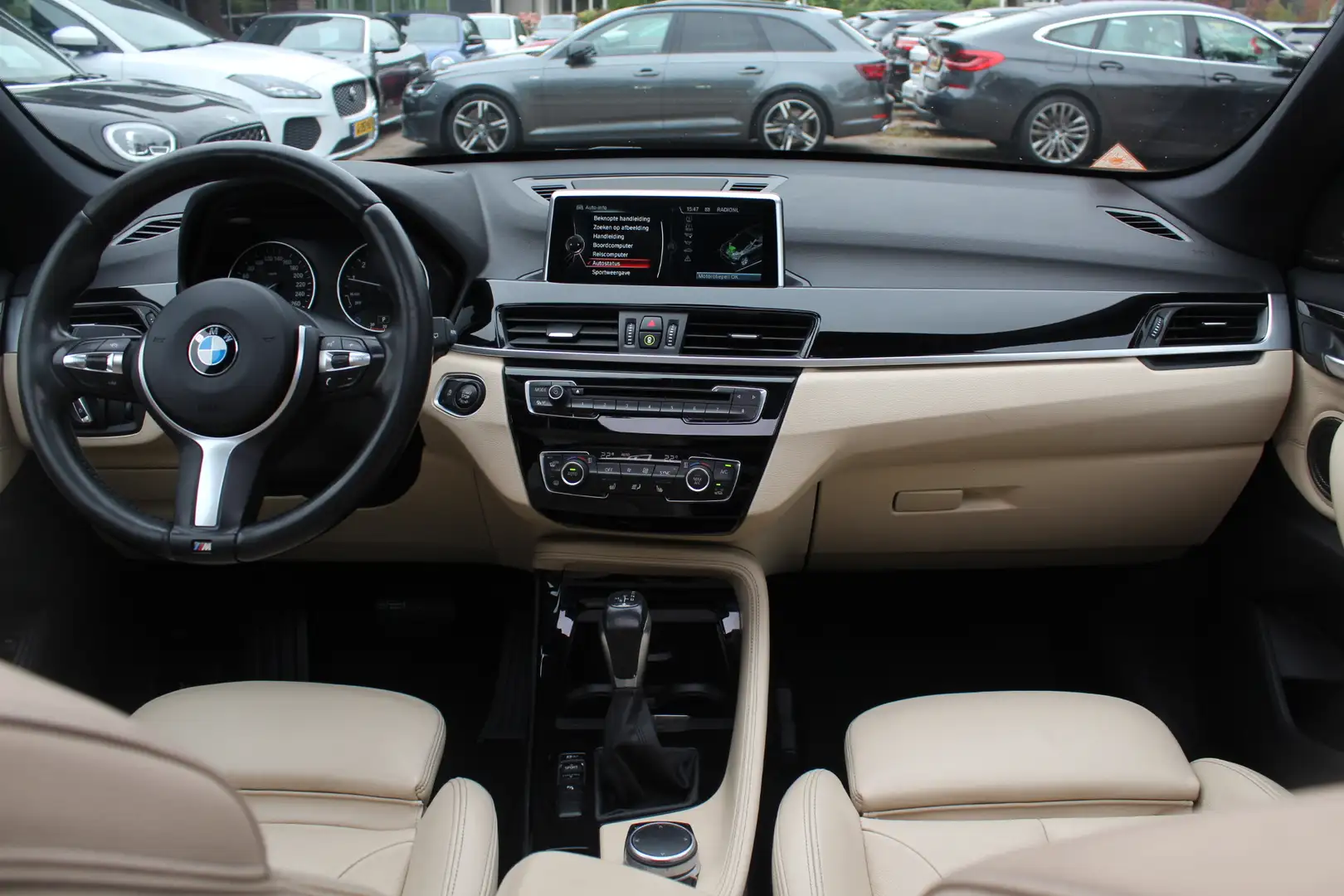 BMW X1 sDrive18i Centennial High Exe. / Panoramadak / Hea Zwart - 2