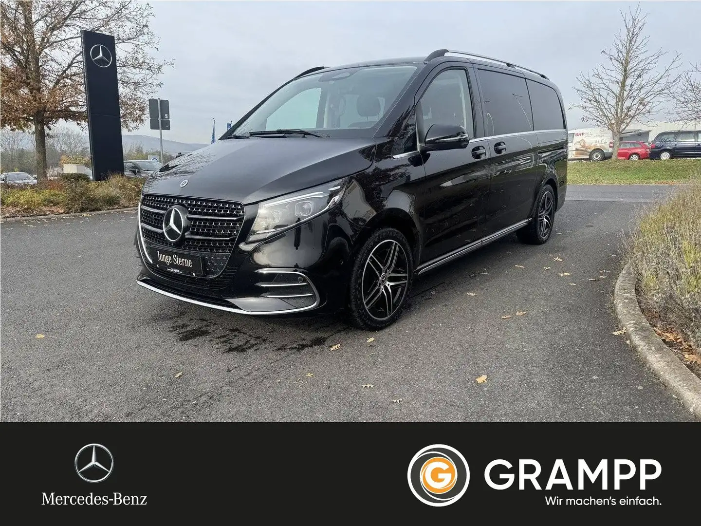 Mercedes-Benz V 300 d 4MATIC Exclusive AMG*NAPPA*PANO*AHK*AIRMA Schwarz - 1