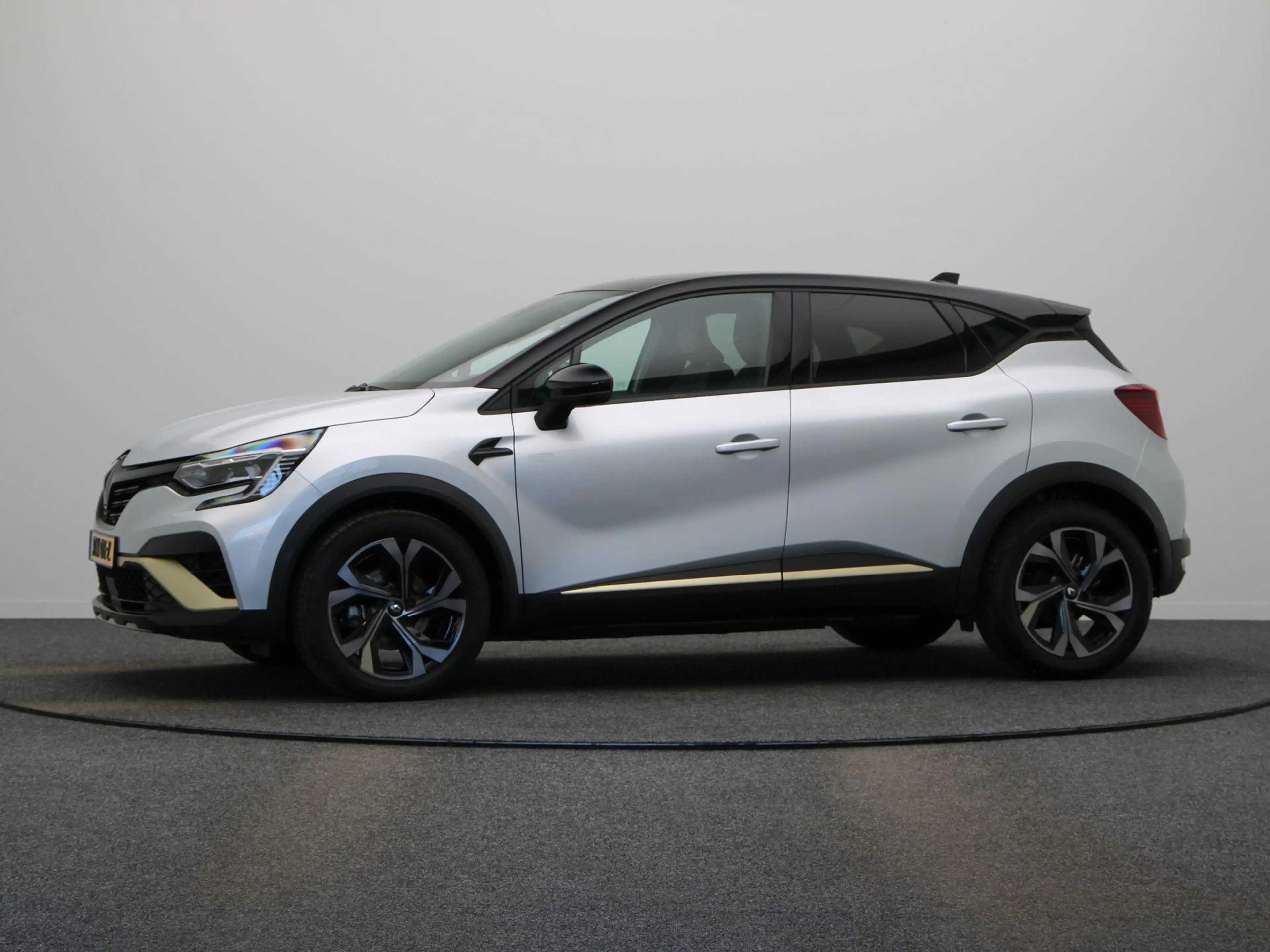 Renault Captur E-Tech Hybrid 145pk Engineered | Digitaal dashboar — photo 12