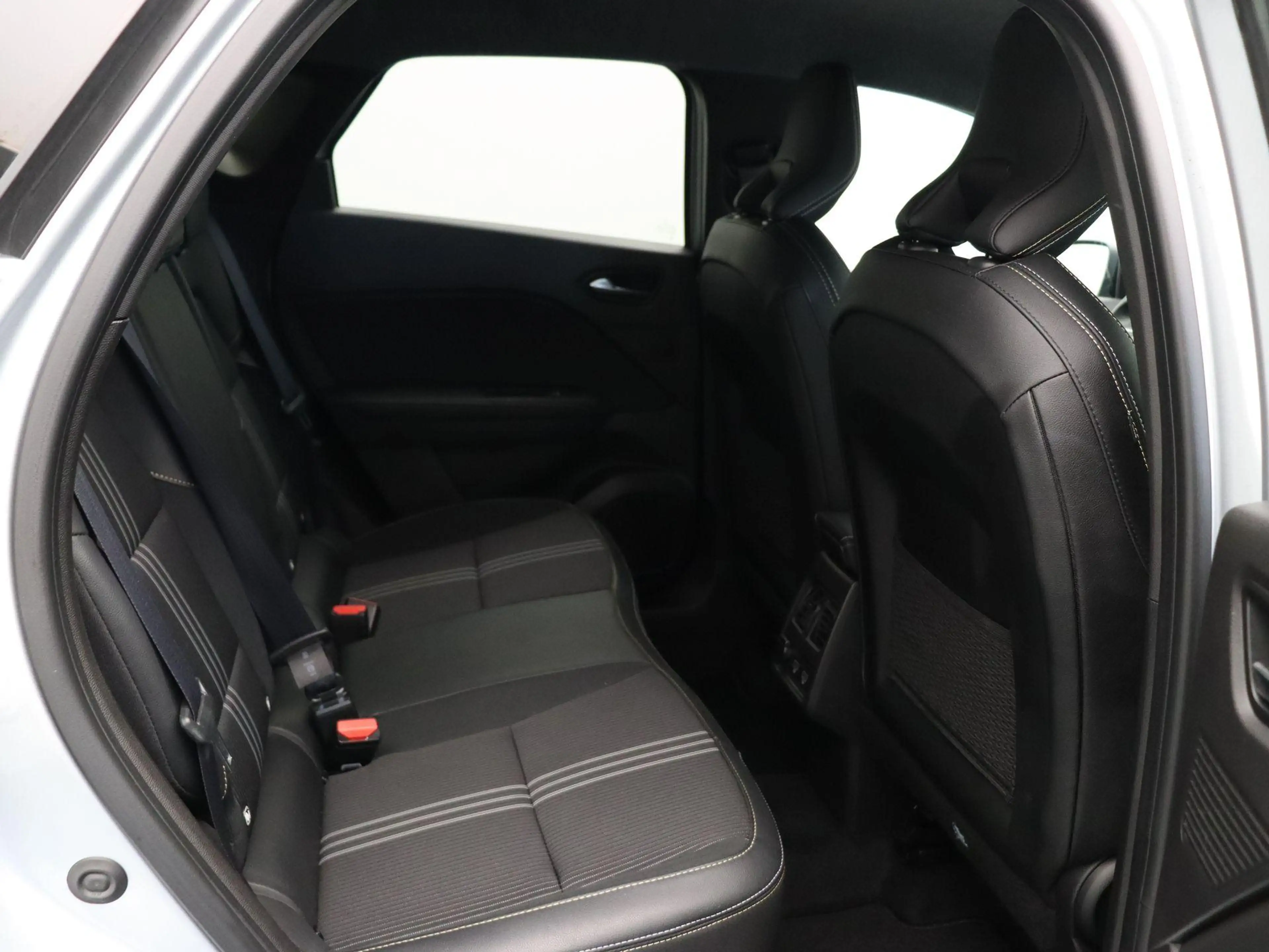 Renault Captur E-Tech Hybrid 145pk Engineered | Digitaal dashboar — photo 8