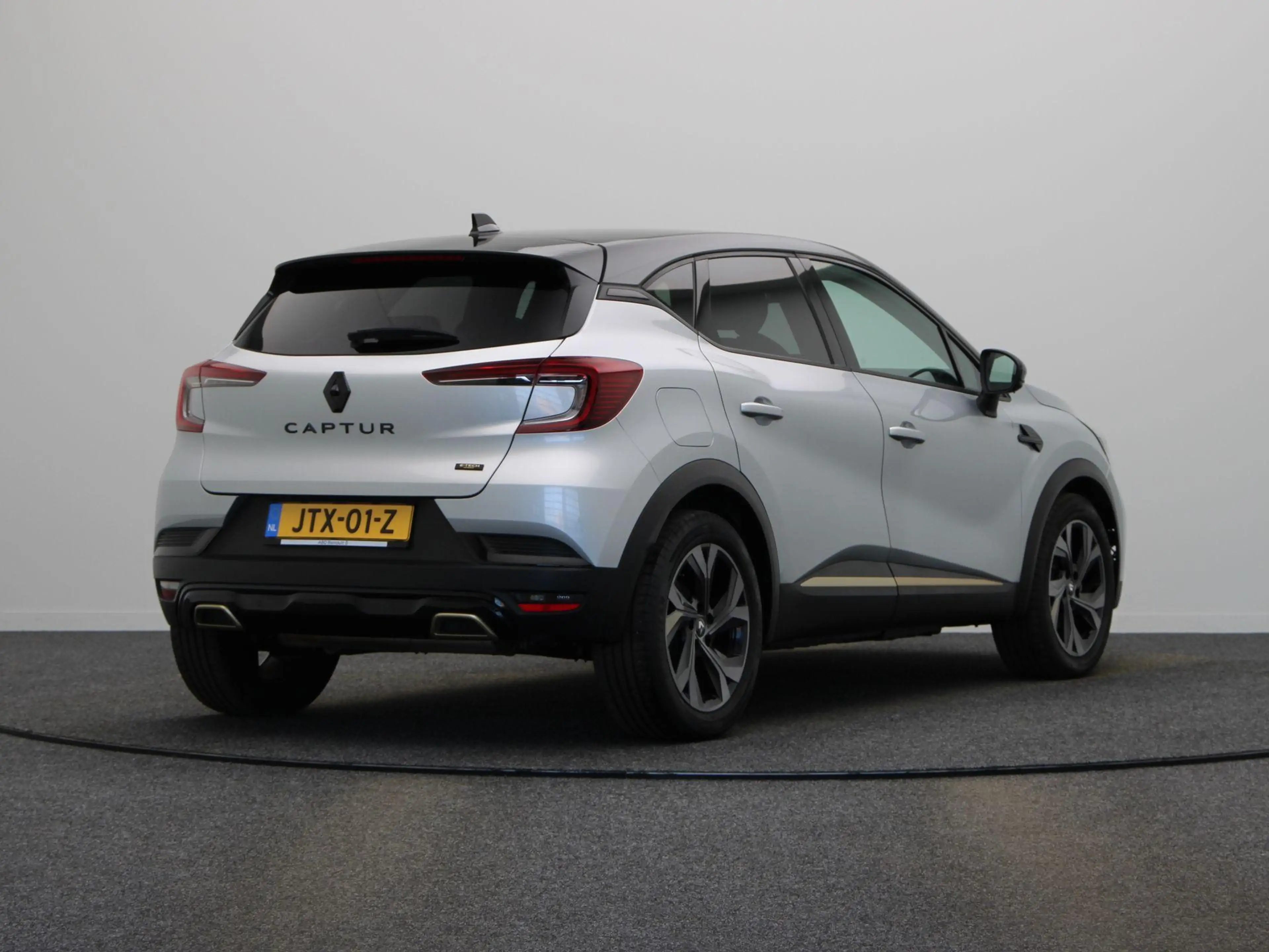 Renault Captur E-Tech Hybrid 145pk Engineered | Digitaal dashboar — photo 11
