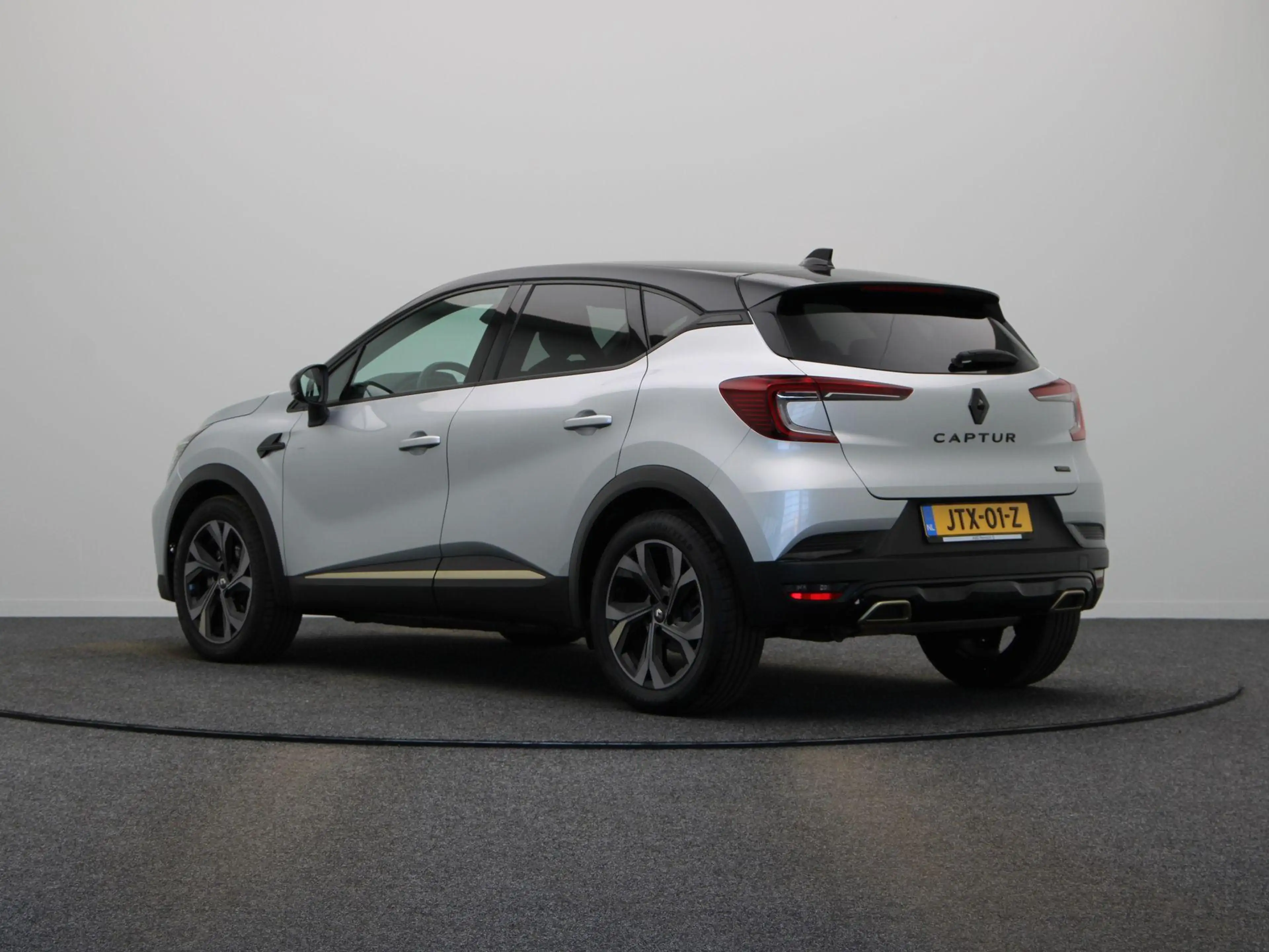 Renault Captur E-Tech Hybrid 145pk Engineered | Digitaal dashboar — photo 2