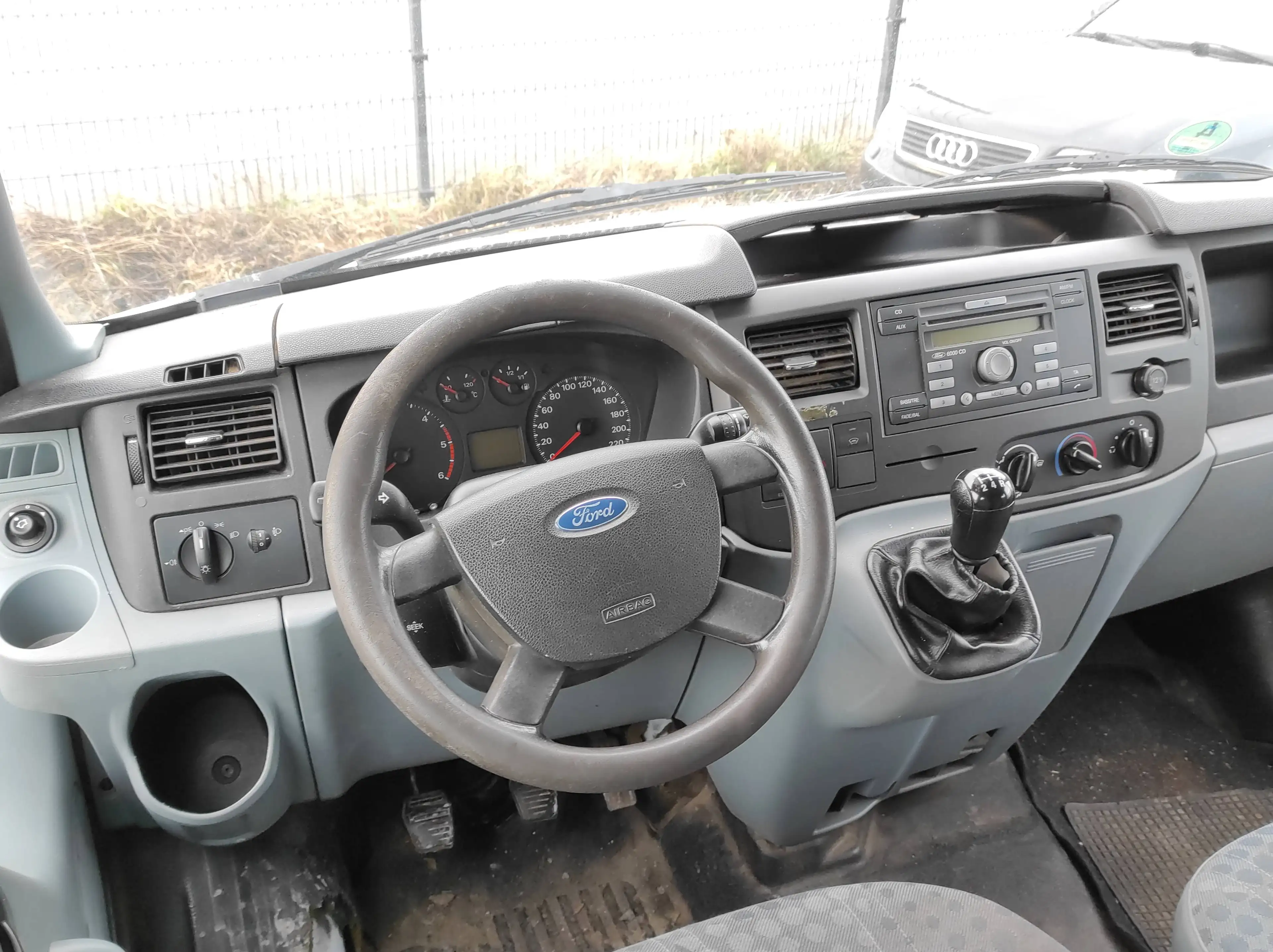 Ford Transit FT 350 M Doppelkabine AHK *TÜV NEU* 5-SITZER — photo 13