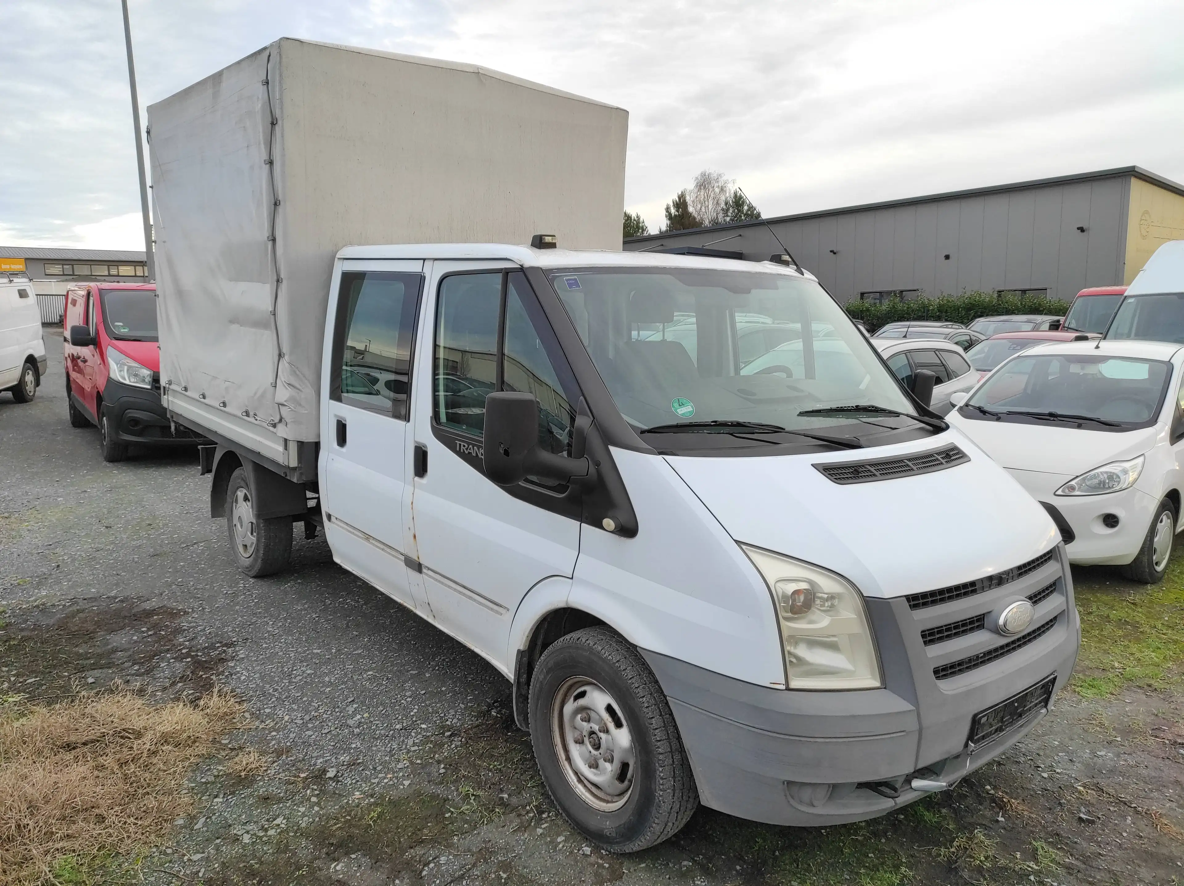 Ford Transit FT 350 M Doppelkabine AHK *TÜV NEU* 5-SITZER — photo 3