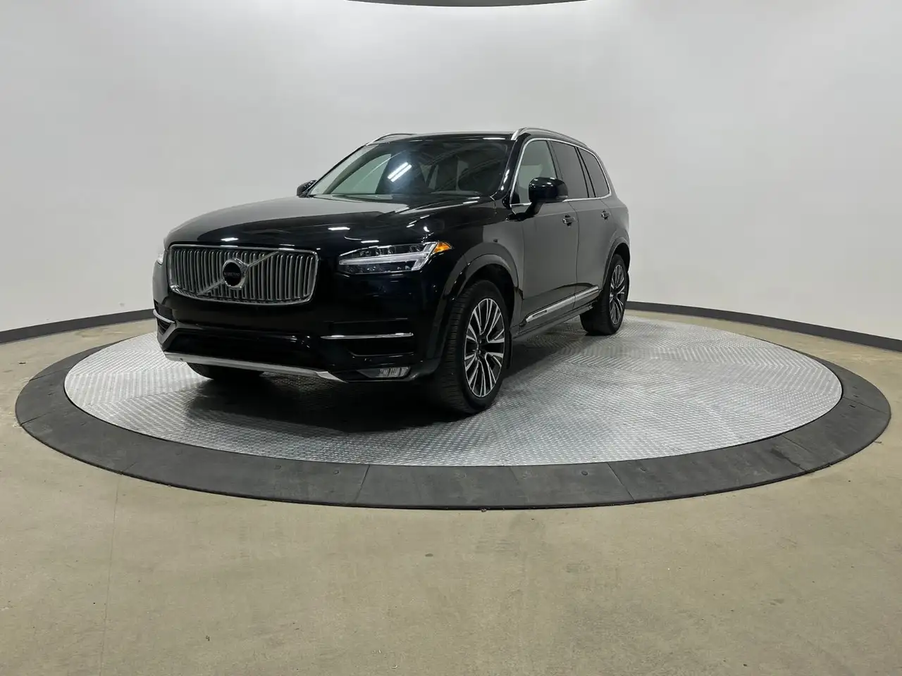 Volvo XC90 снимка Volvo XC90