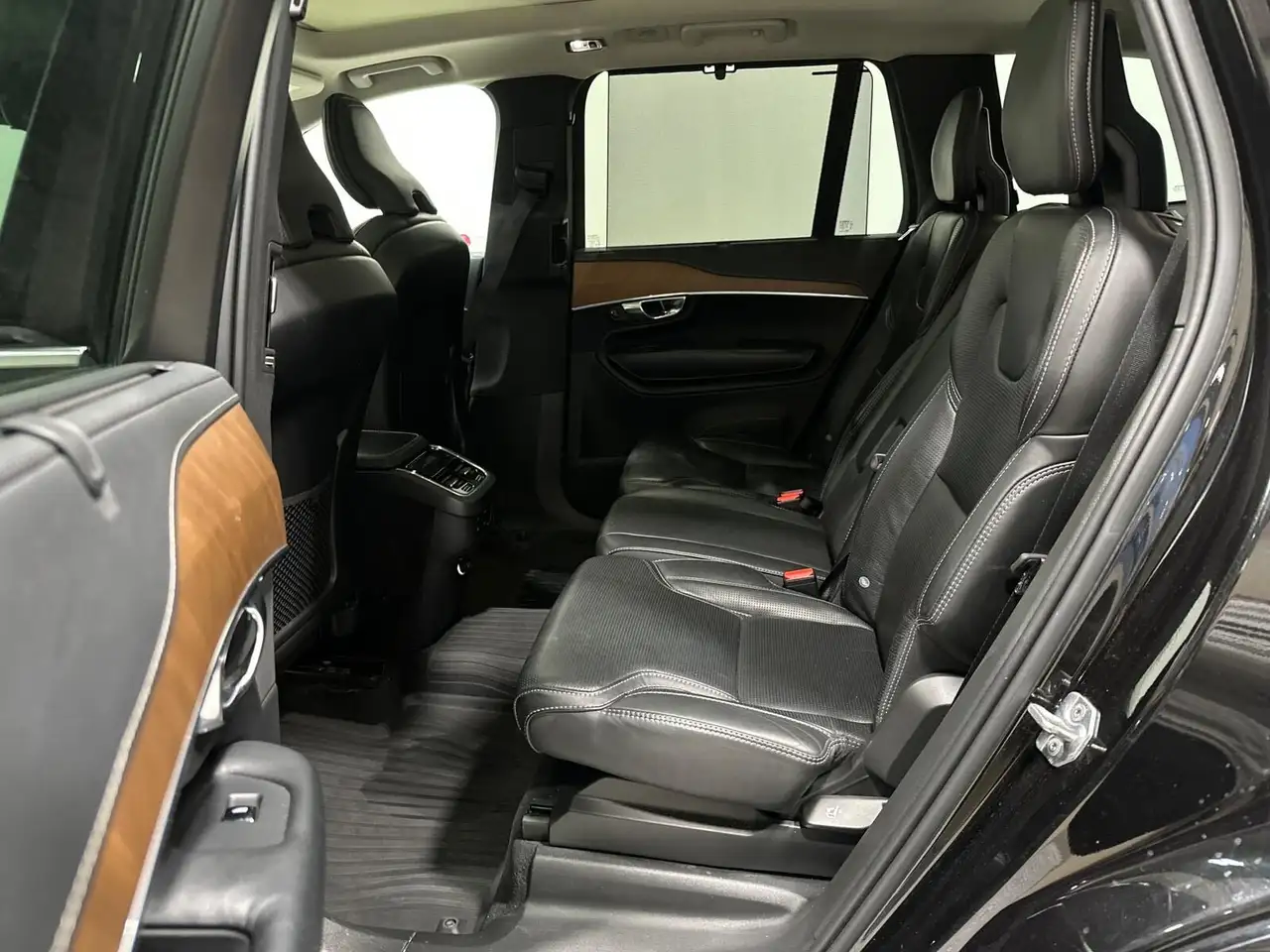 Volvo XC90 снимка Volvo XC90