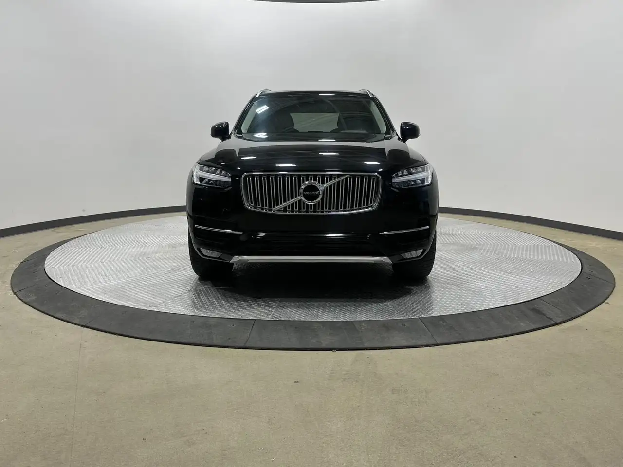 Volvo XC90 снимка Volvo XC90